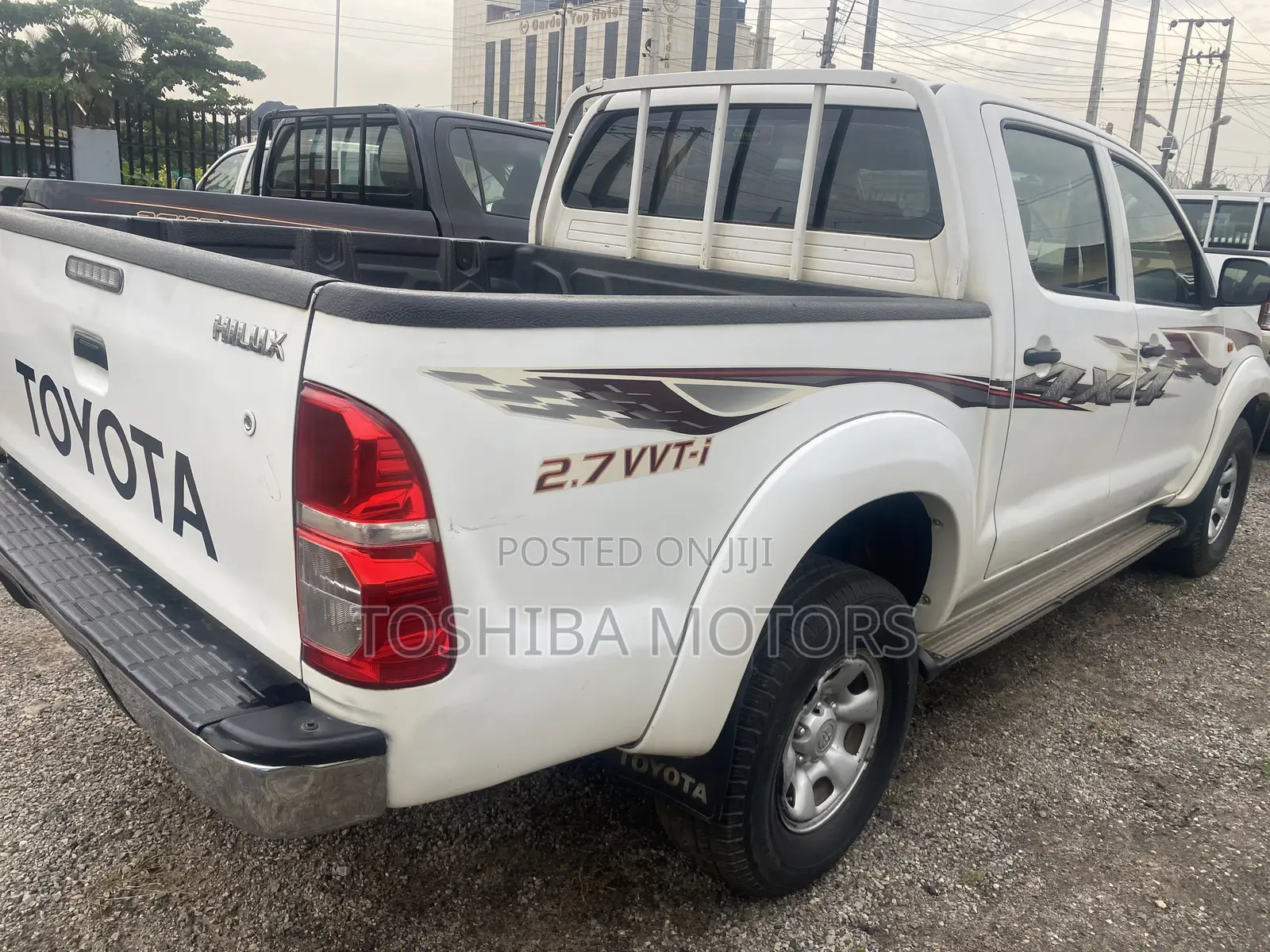 Toyota Hilux 2015 White