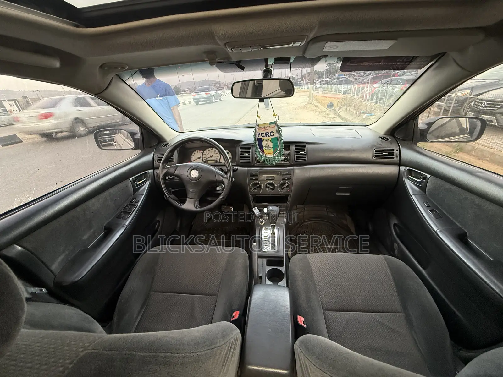 Toyota Corolla LE 2004 Black