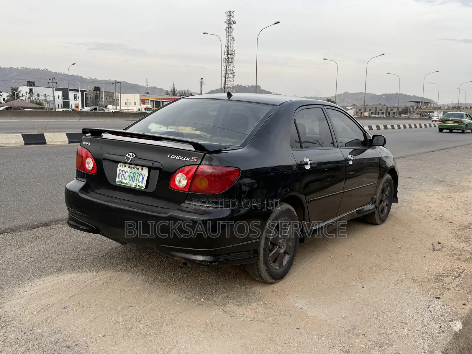 Toyota Corolla LE 2004 Black