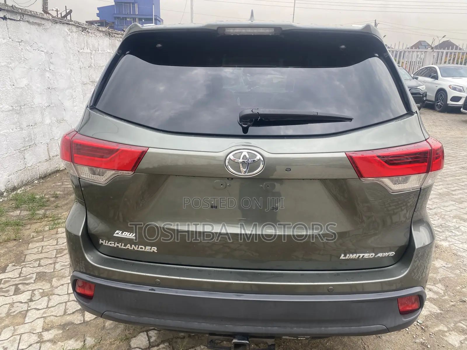 Toyota Highlander Limited 4dr SUV AWD (3.5L 6cyl 6A) 2015 Green