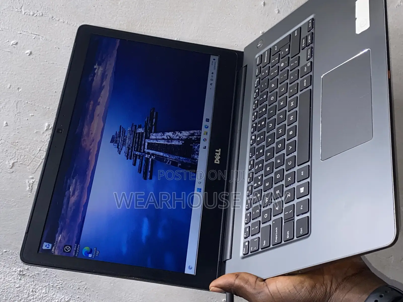 Laptop Dell Vostro 5468 8GB Intel Core i3 SSD 256GB