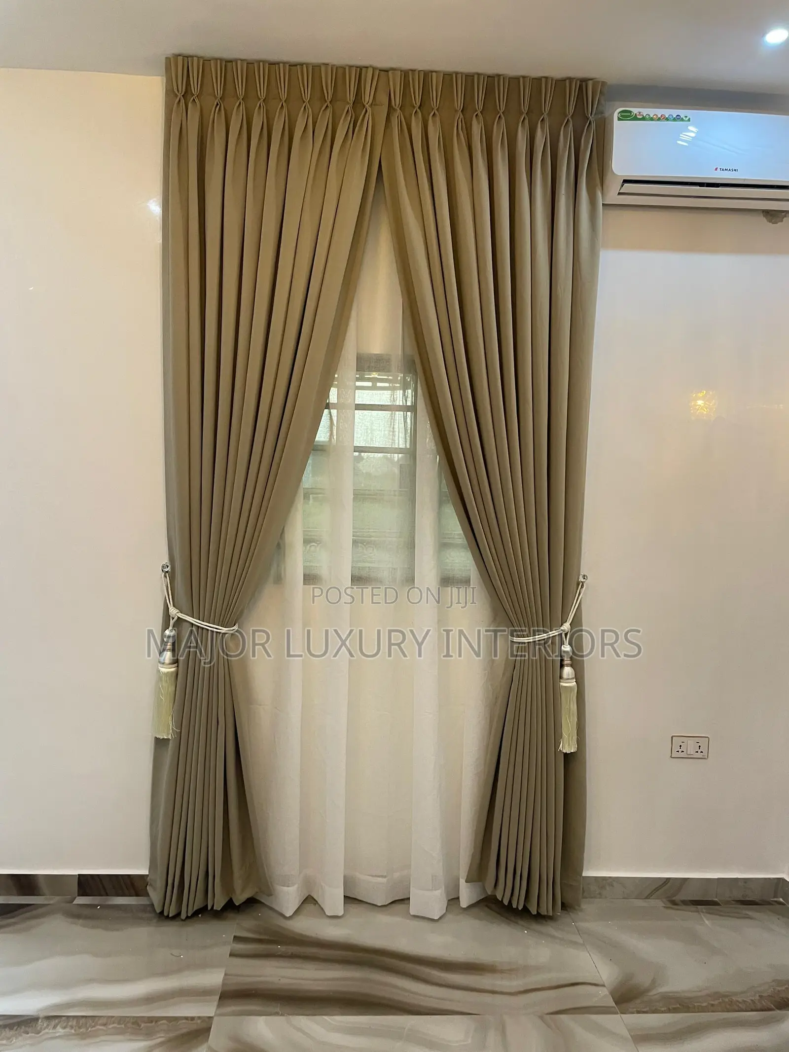 High Quality Turkey Curtains With Pleated Design Neatly Arranged