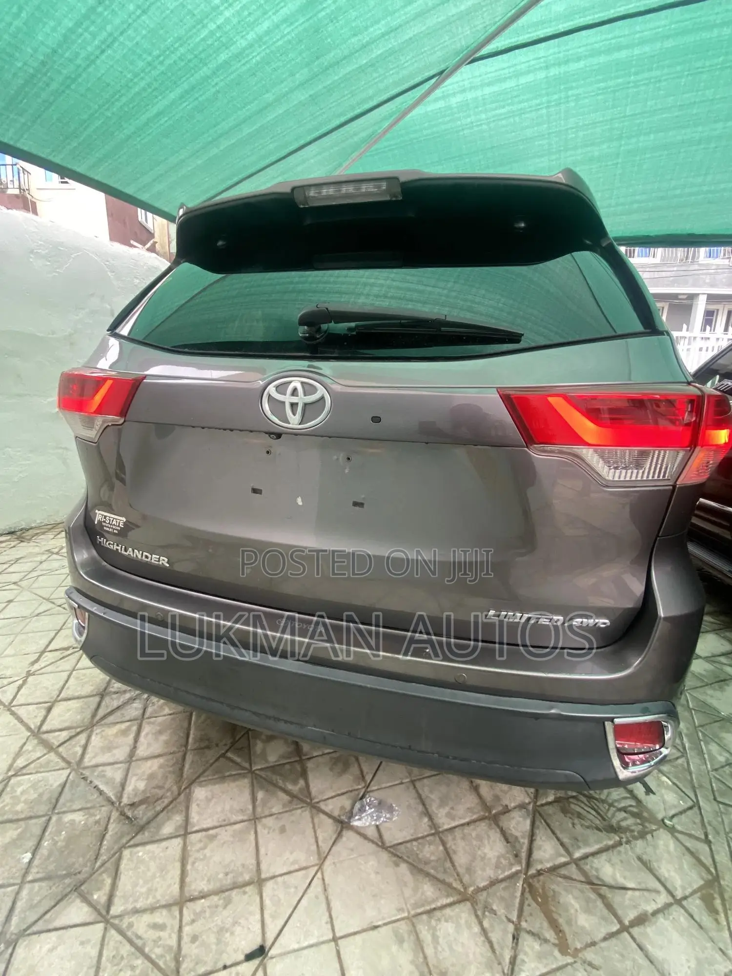 Toyota Highlander Limited 4dr SUV AWD (3.5L 6cyl 6A) 2014 Gray