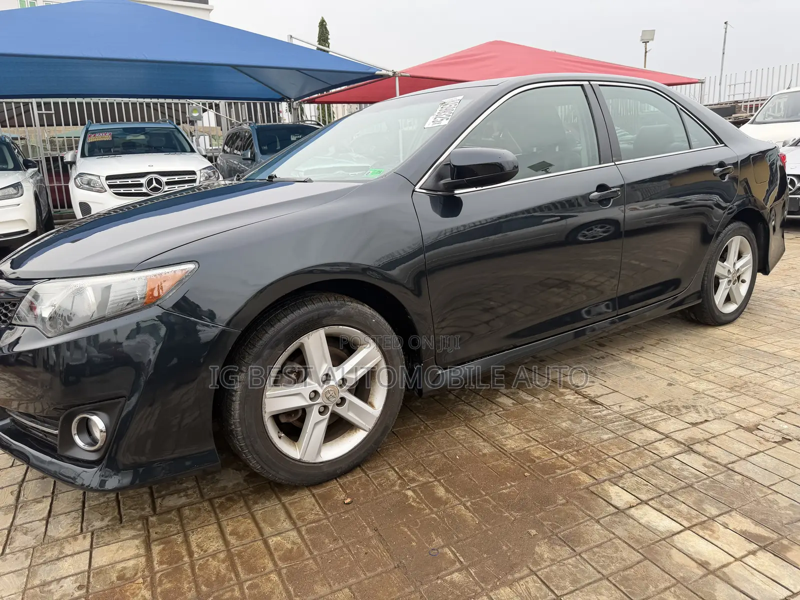 Toyota Camry SE 4dr Sedan (2.5L 4cyl 6A) 2012 Black