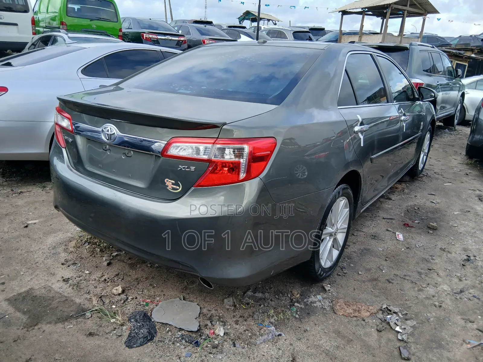 Toyota Camry XLE 4dr Sedan (2.5L 4cyl 6A) 2012 Green