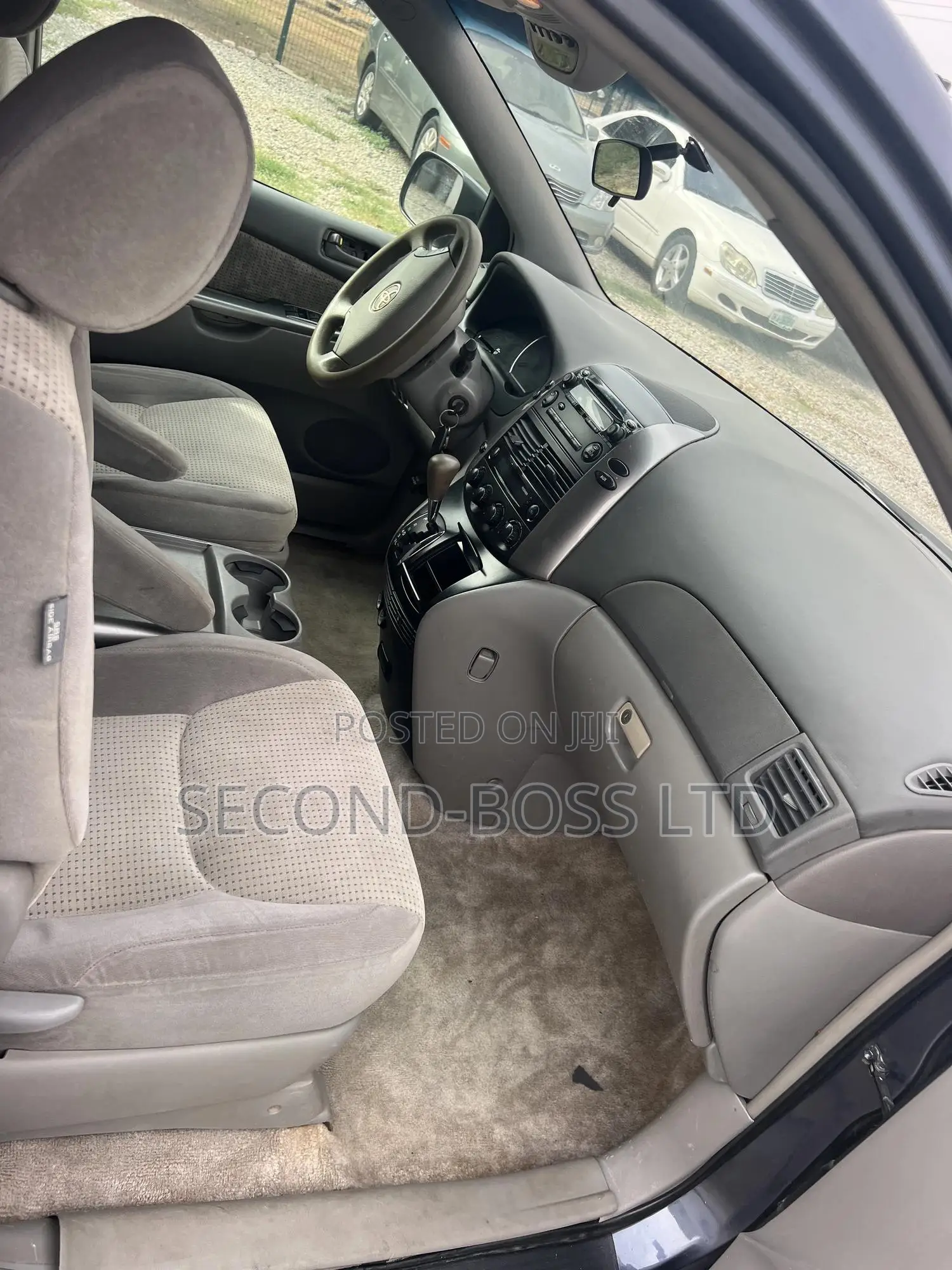 Toyota Sienna LE 4WD 2007 Gray