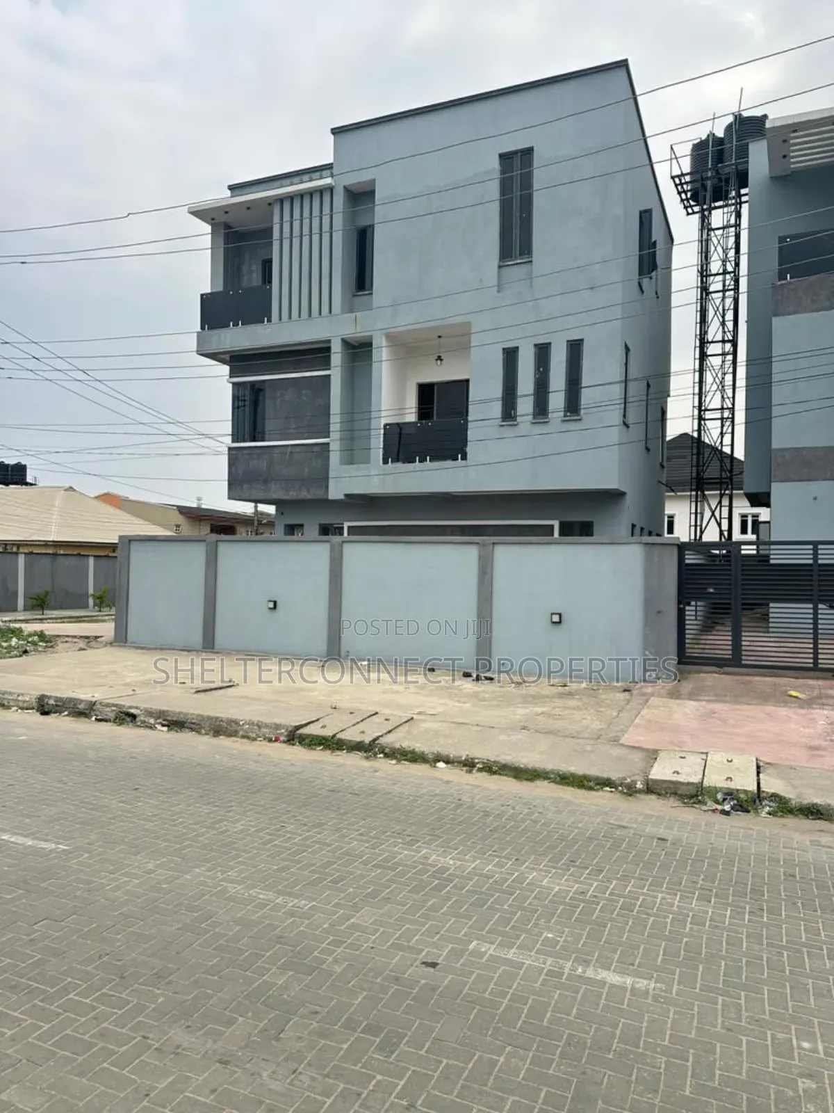 5bdrm Duplex in Ikeja GRA for sale