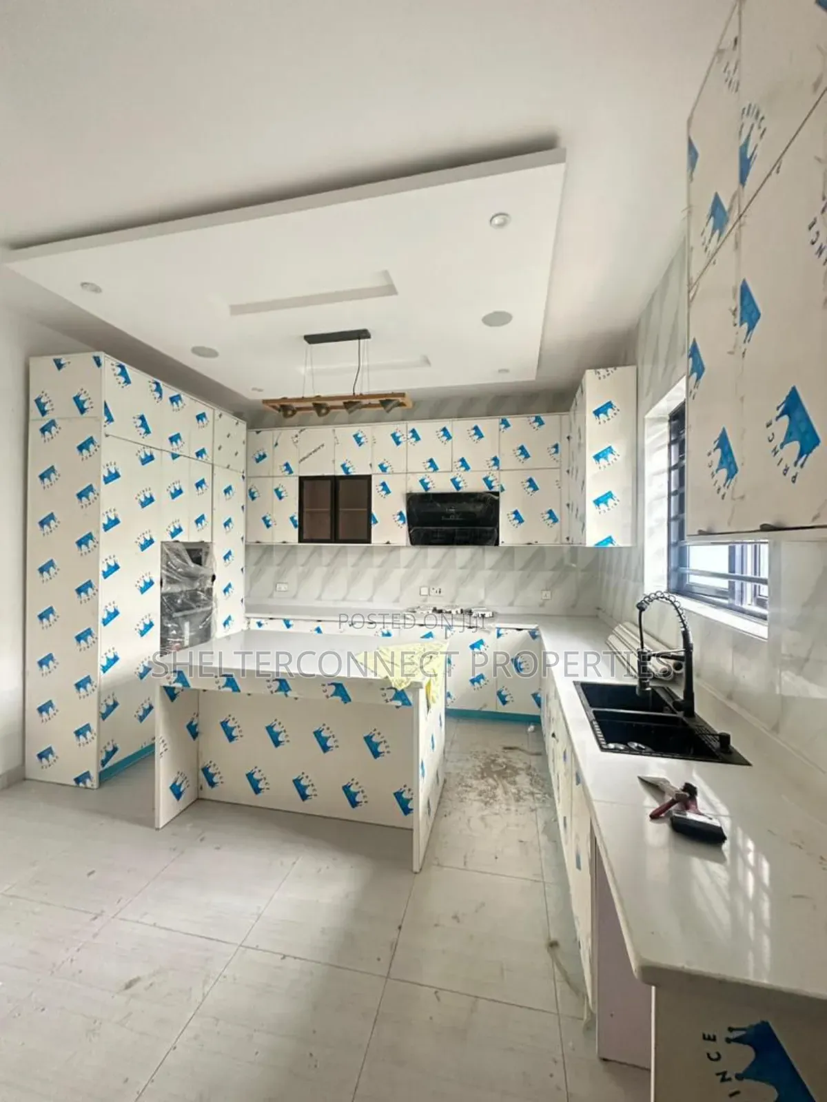 5bdrm Duplex in Ikeja GRA for sale