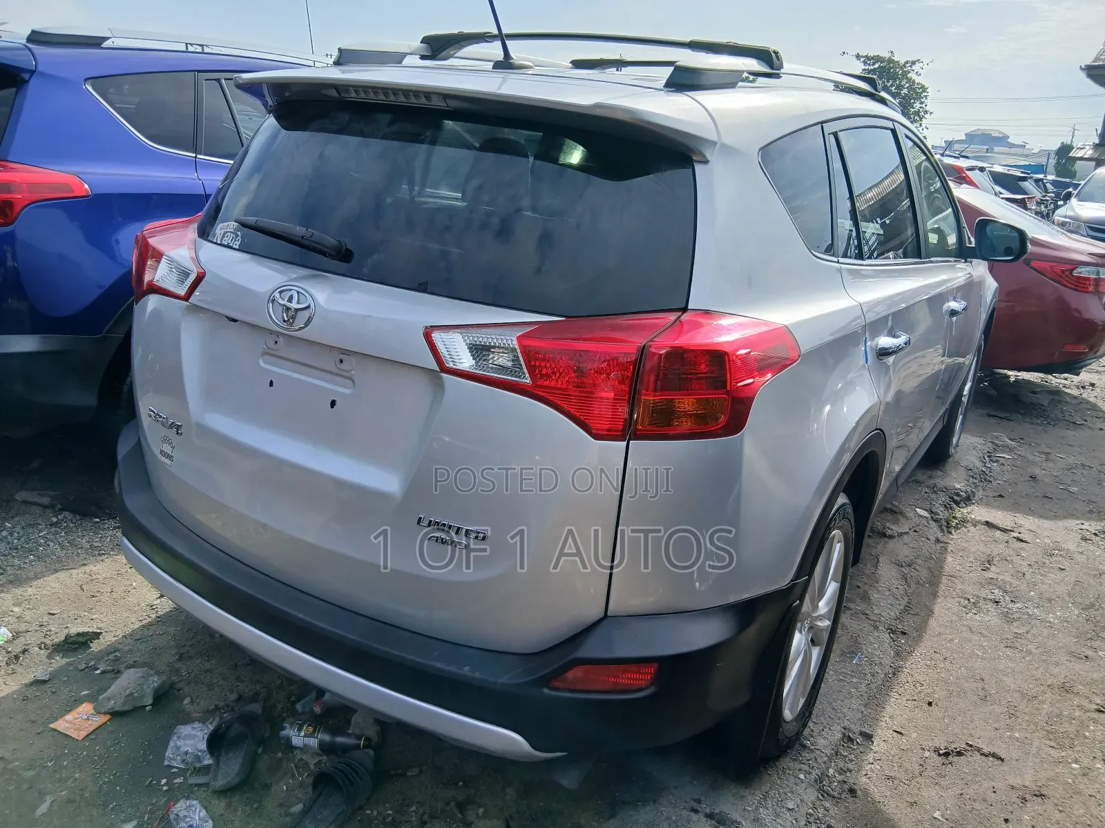 Toyota RAV4 Limited AWD (2.5L 4cyl 6A) 2016 Silver