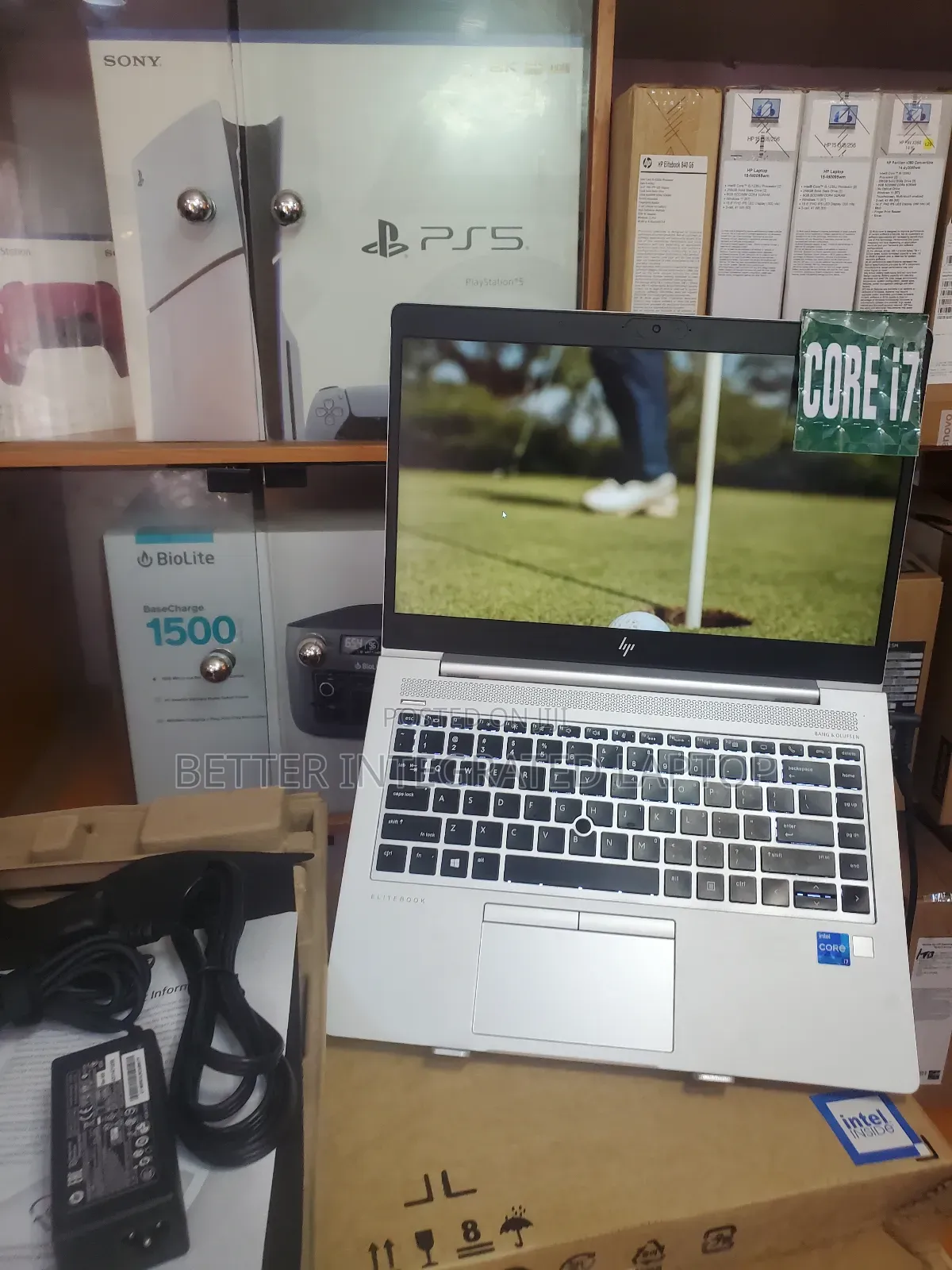 New Laptop HP EliteBook 840 8GB Intel Core 7 SSD 256GB