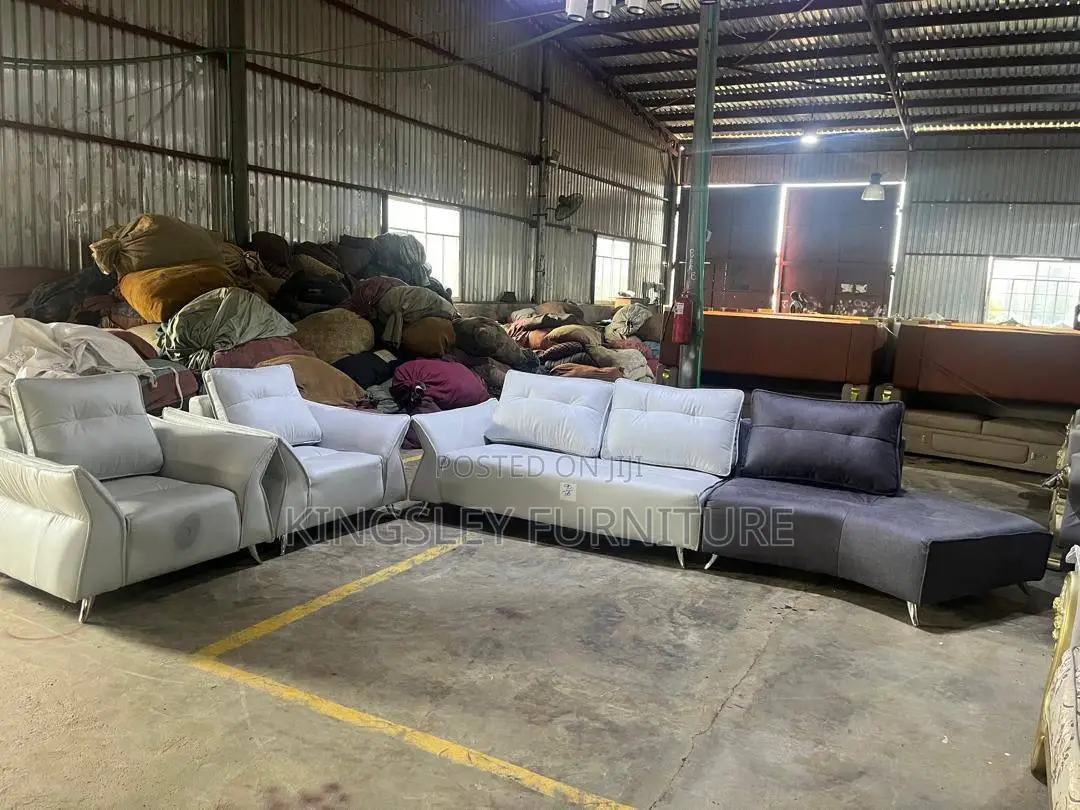 Quality Standard Foreign Luxurious Seven Seater Sofa