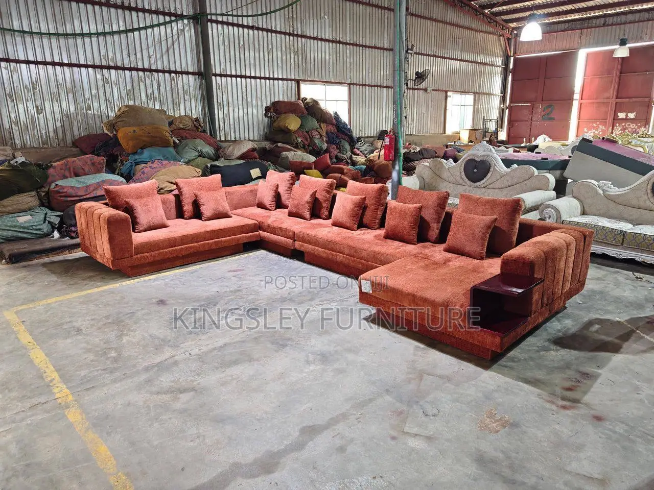 Quality Standard Foreign Luxurious Seven Seater Sofa