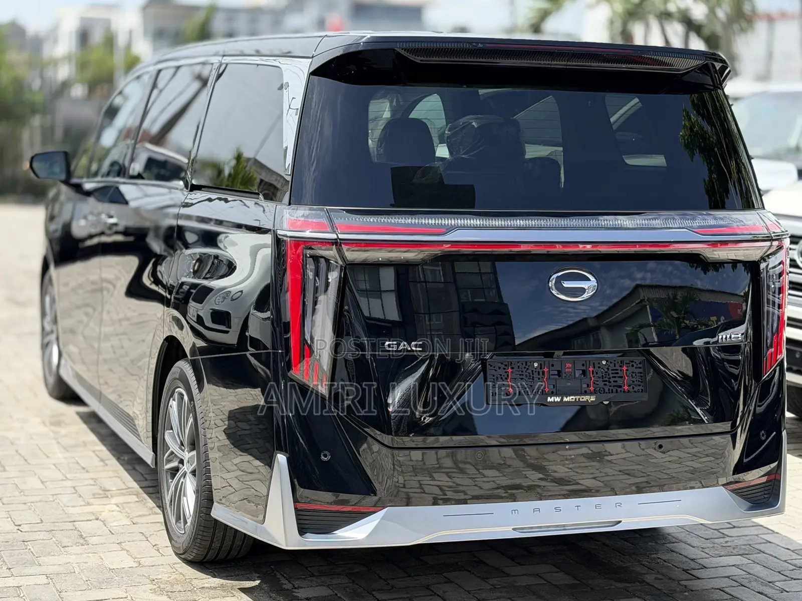 New GAC GM8 2025 Black