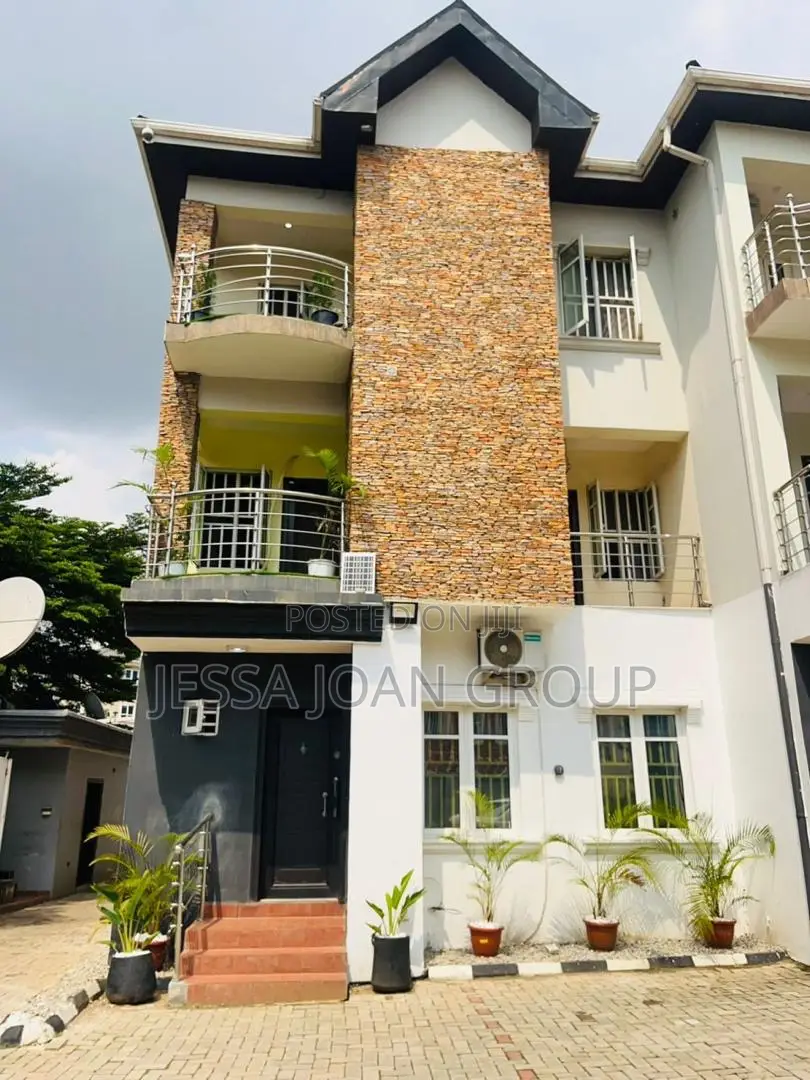 Furnished 4bdrm Duplex in Utako for rent