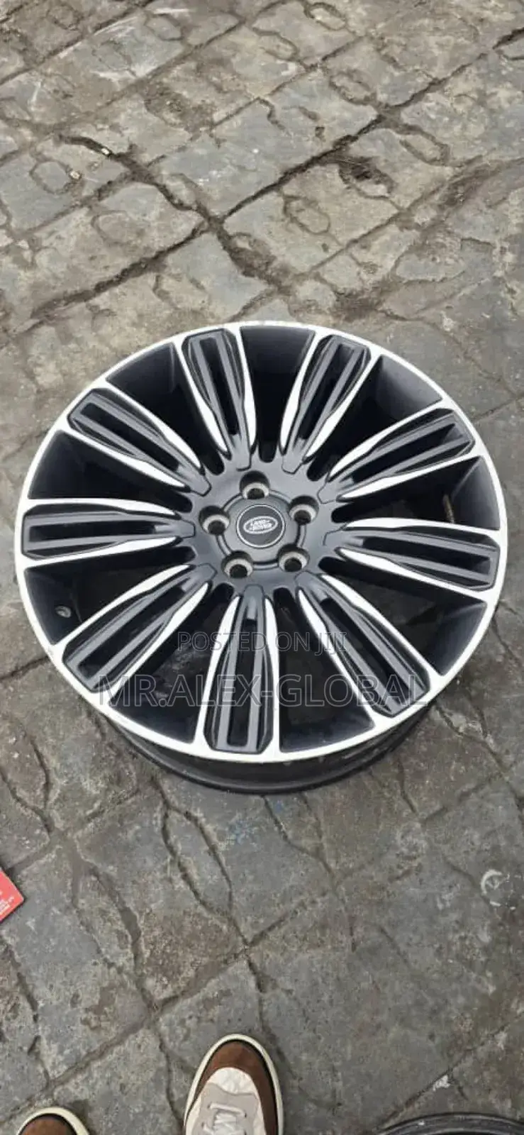 22 Inches Range Rover Original Factory Rim