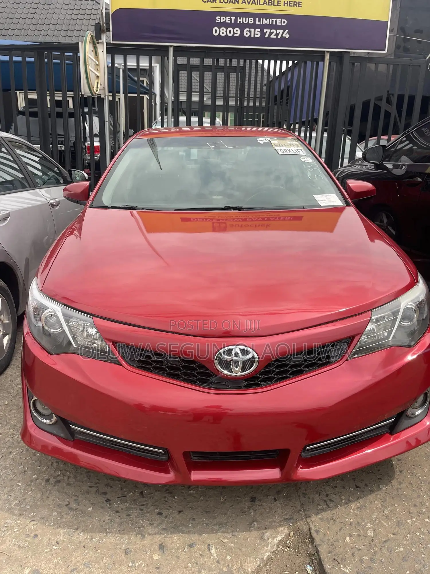 Toyota Camry SE 4dr Sedan (2.5L 4cyl 6A) 2012 Red
