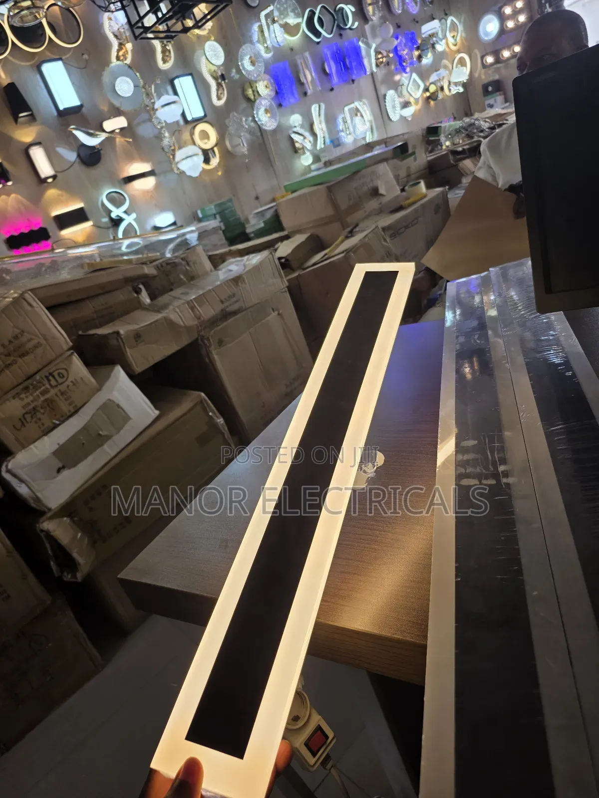 Outdoor/Indoor 4ft Waterproof Led Batten Light – Long Lasting