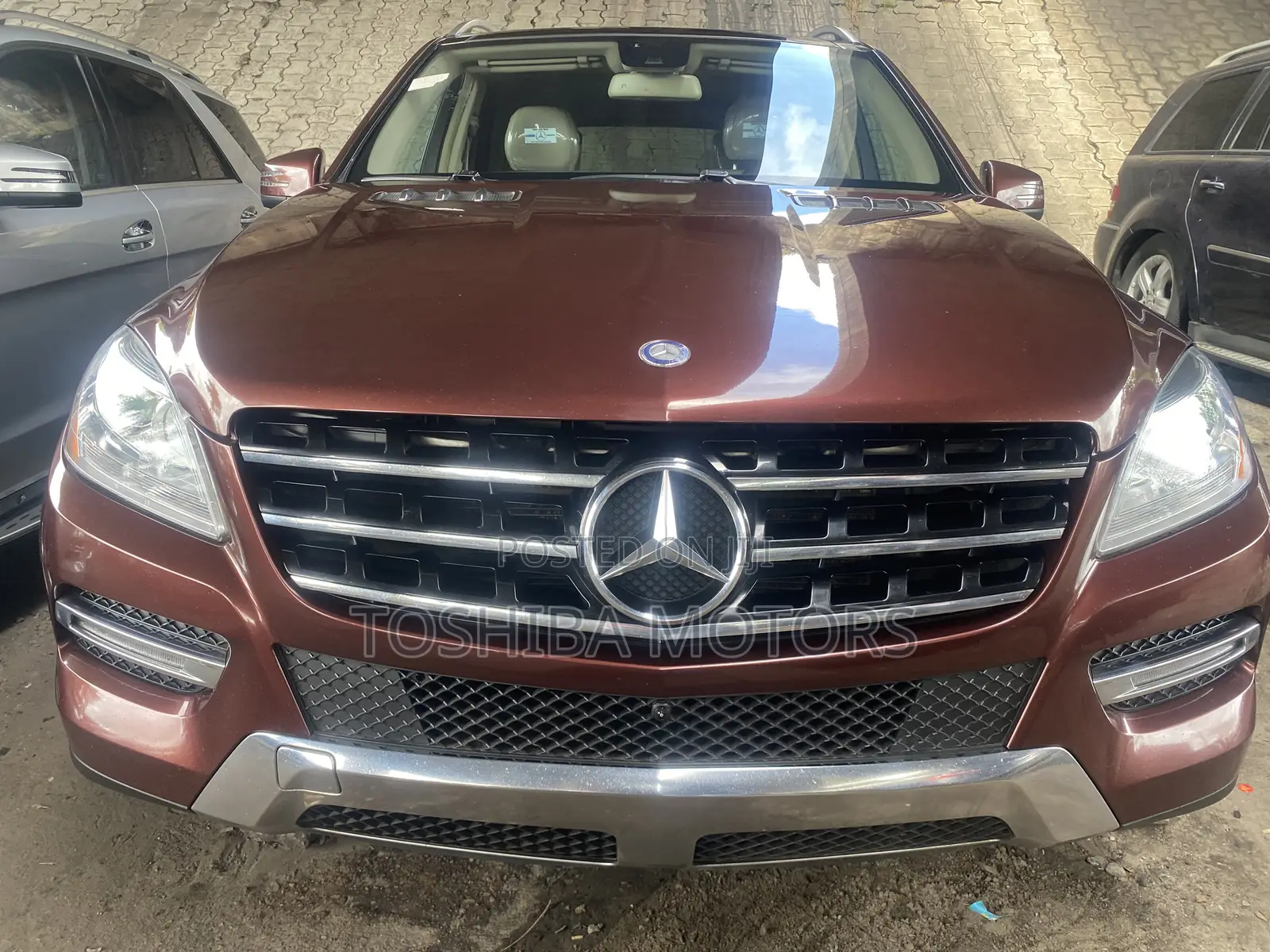 Mercedes-Benz M Class ML350 4MATIC 4dr SUV AWD (3.5L 6cyl 7A) 2015 Red