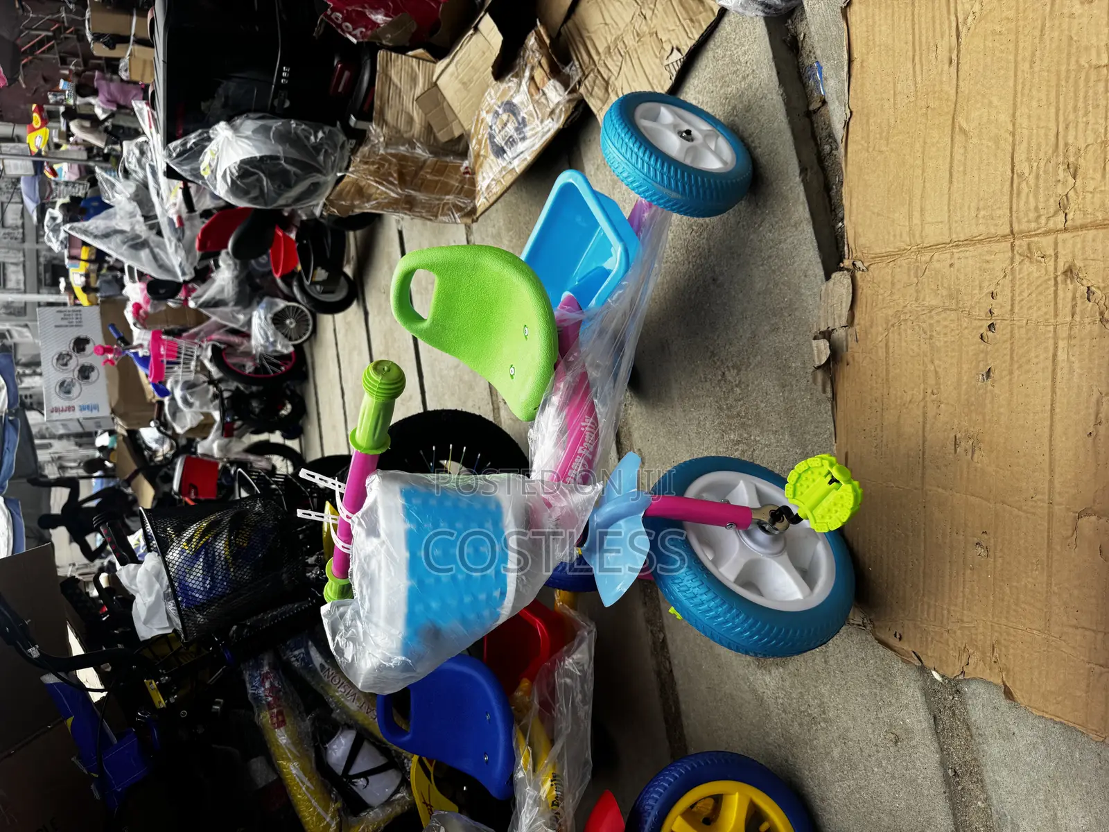 Children's Tricycle, Suitable for Toddlers Aged 1 to 4 Years Old