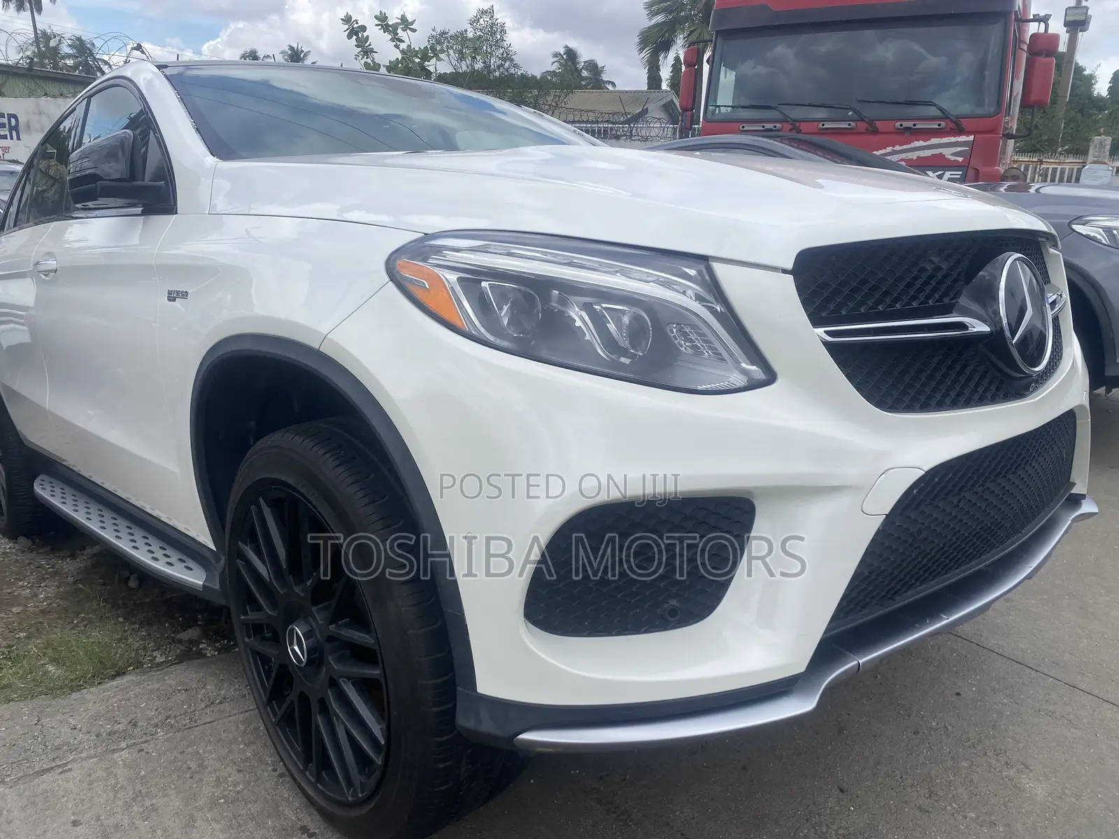 Mercedes-Benz GLE-Class AMG GLE 43 4MATIC 2017 White