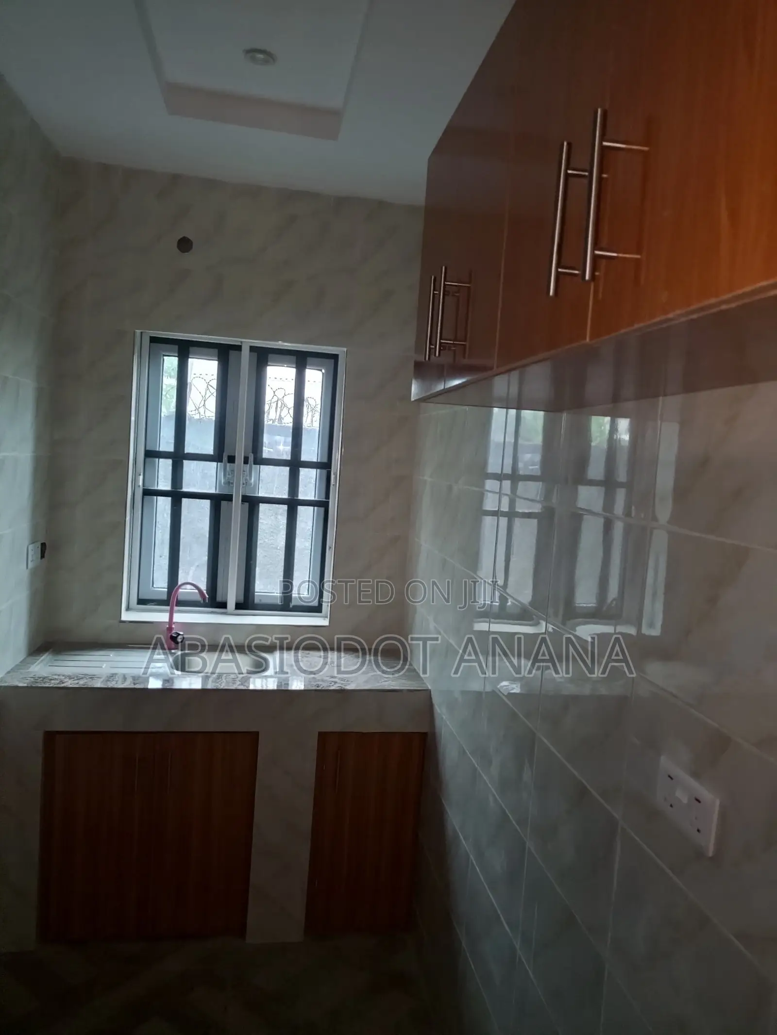 1bdrm Apartment in Shelter Afrique, Uyo for rent