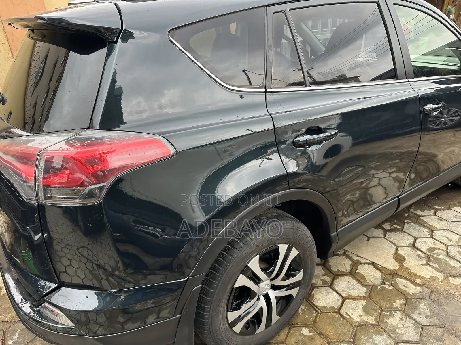 Toyota RAV4 Limited AWD (2.5L 4cyl 6A) 2017 Green
