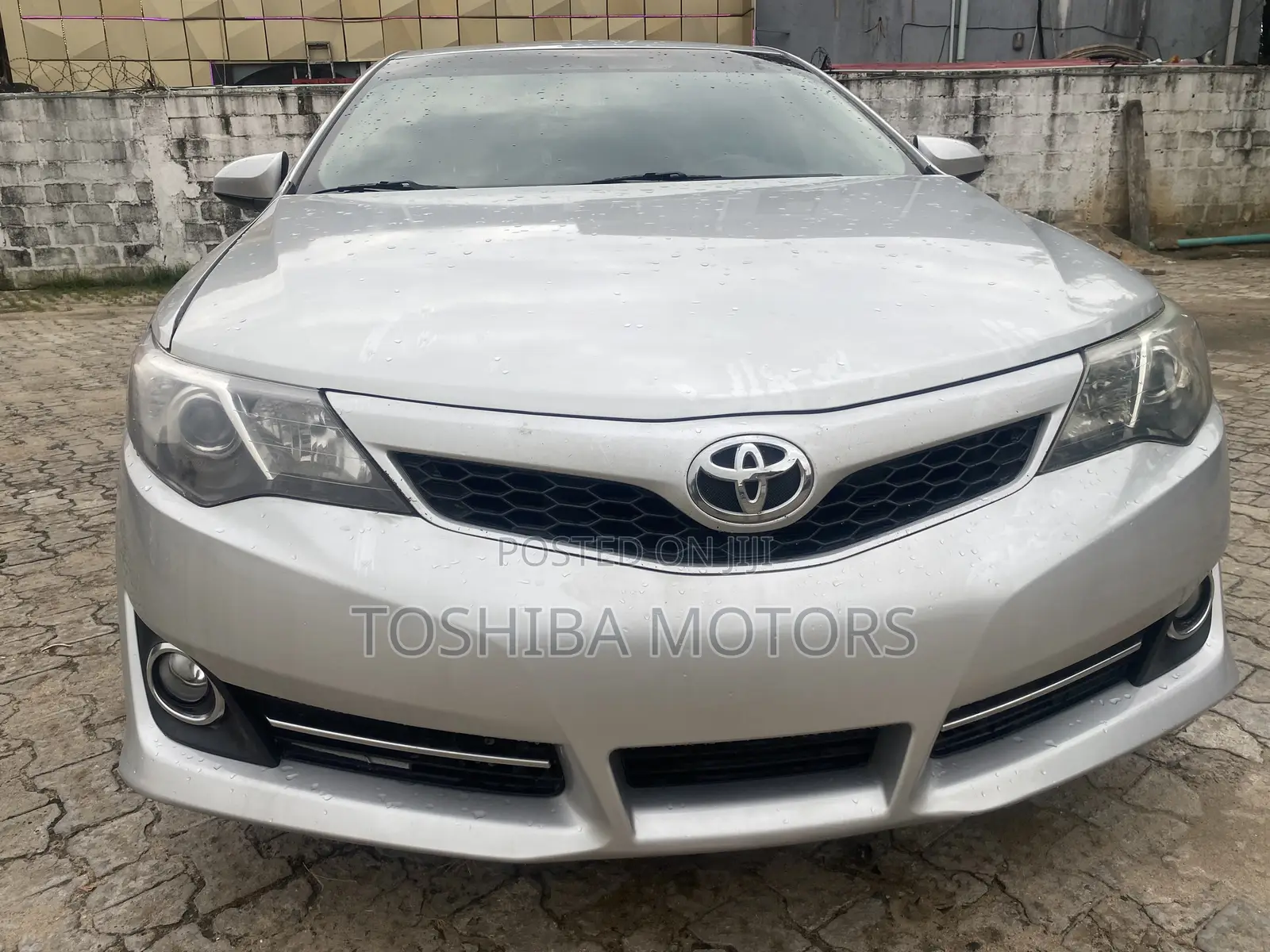 Toyota Camry SE 4dr Sedan (2.5L 4cyl 6A) 2014 Silver