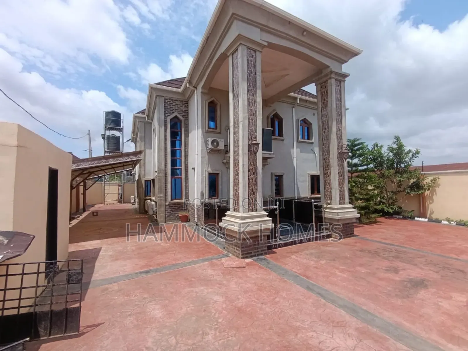 4bdrm Duplex in Agara Estate., Akala Express for sale