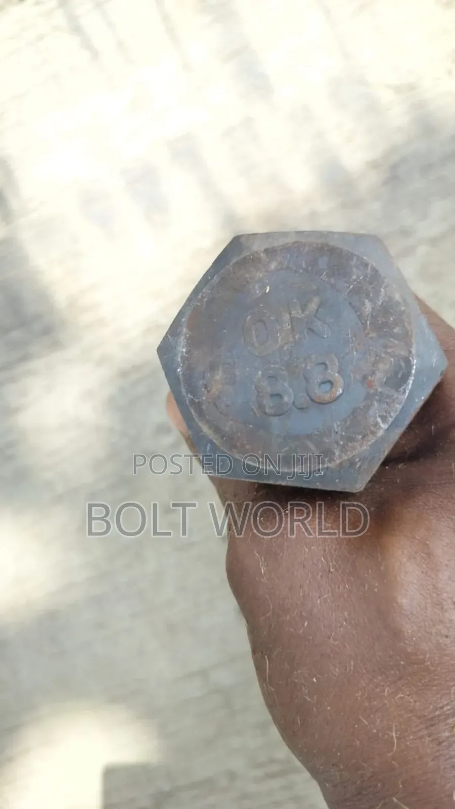 Heavy Duty M36*160 Black Bolt and Nuts