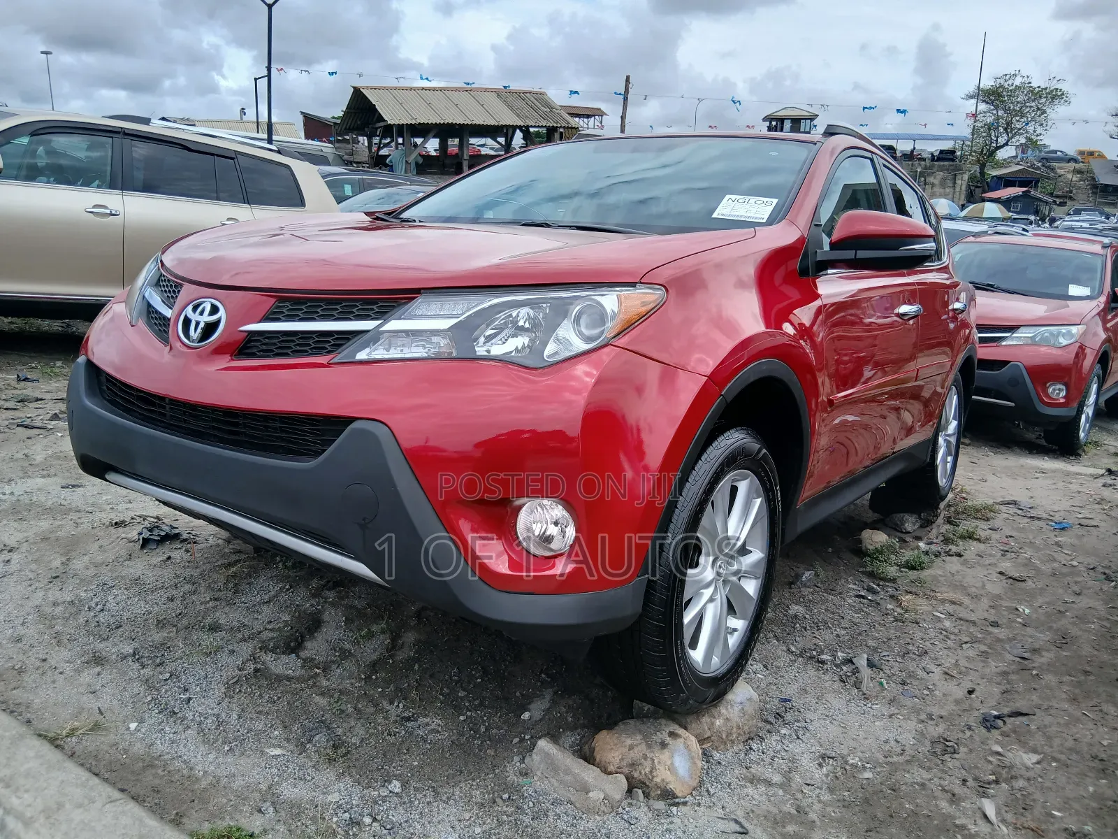Toyota RAV4 Limited 4dr SUV AWD (2.5L 4cyl 6A) 2014 Red