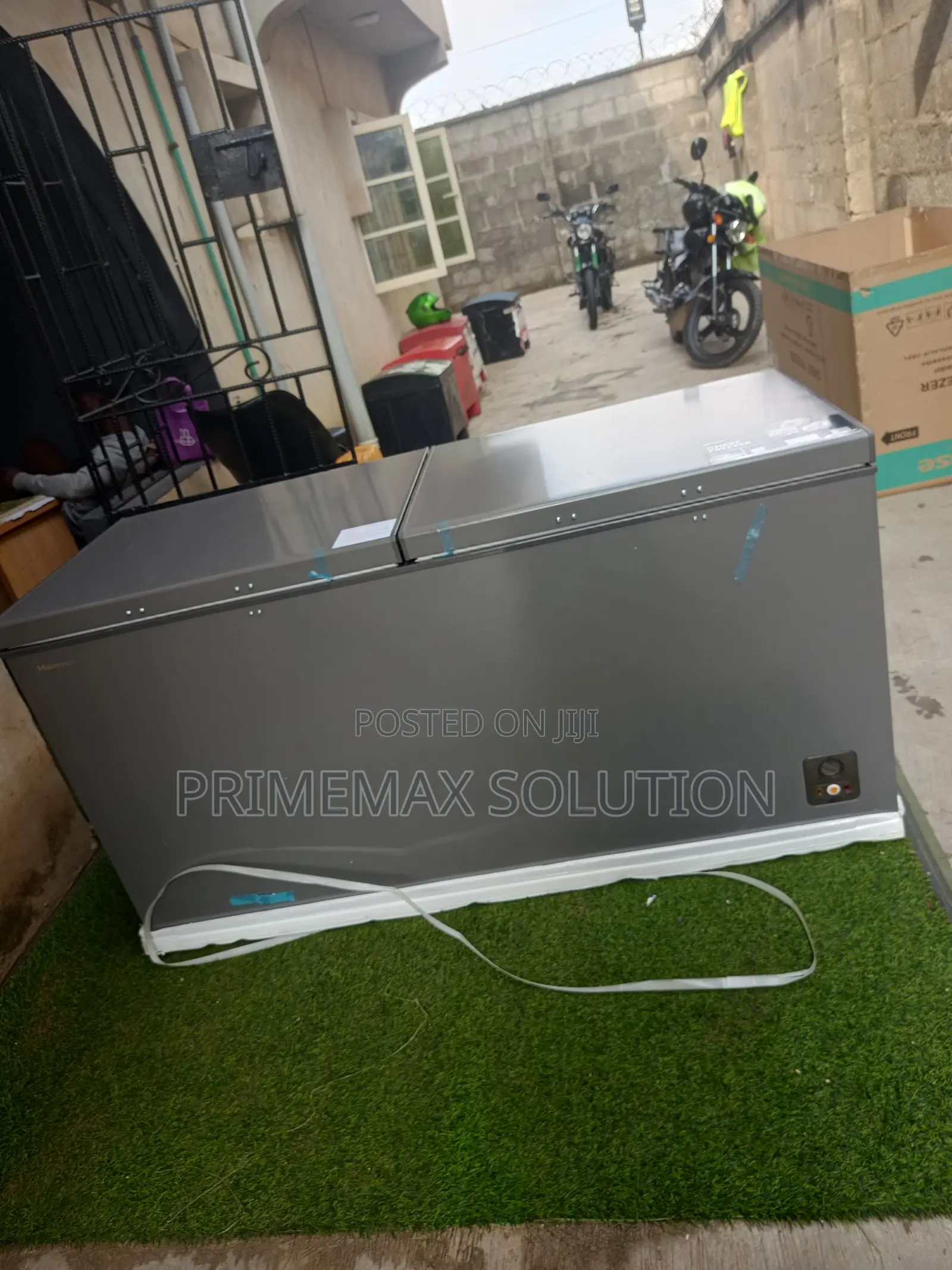 Energy Class B Hisense 500l Double Door Chest Freezer