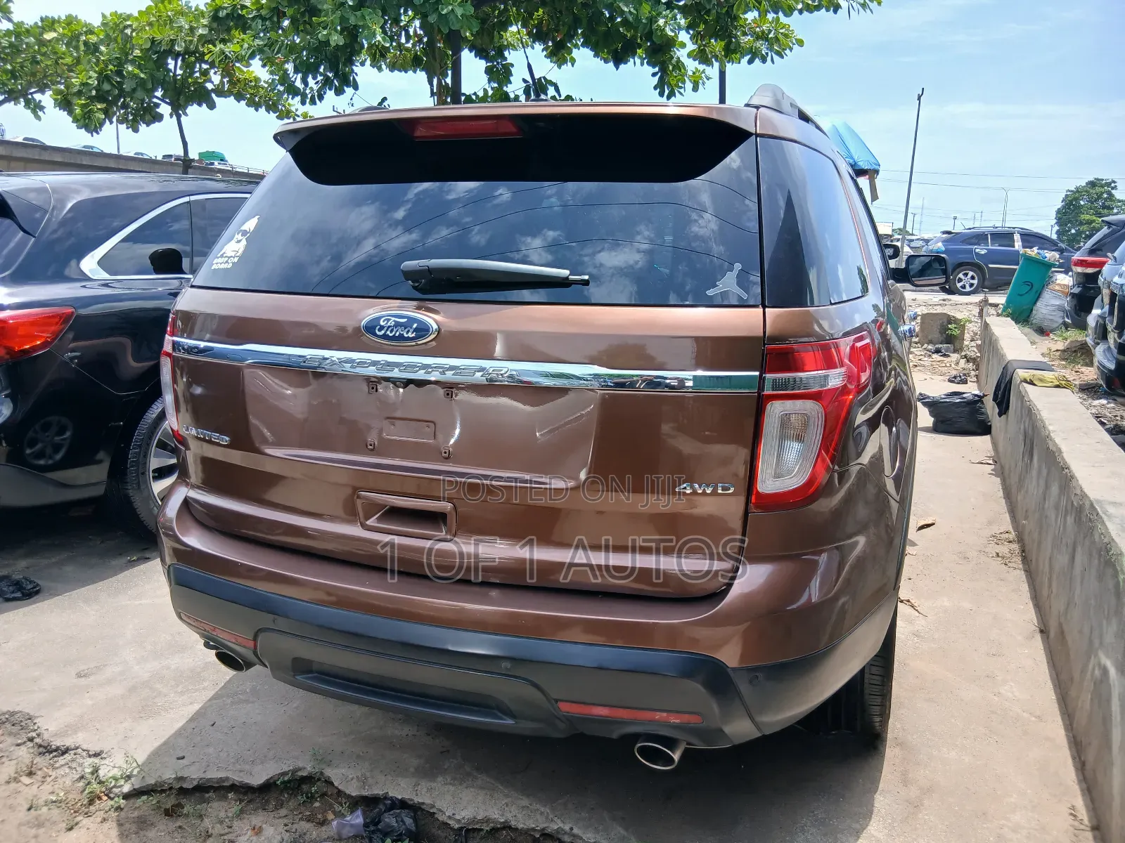 Ford Explorer Limited 4dr FWD (2.0L 4cyl 6A) 2012 Brown