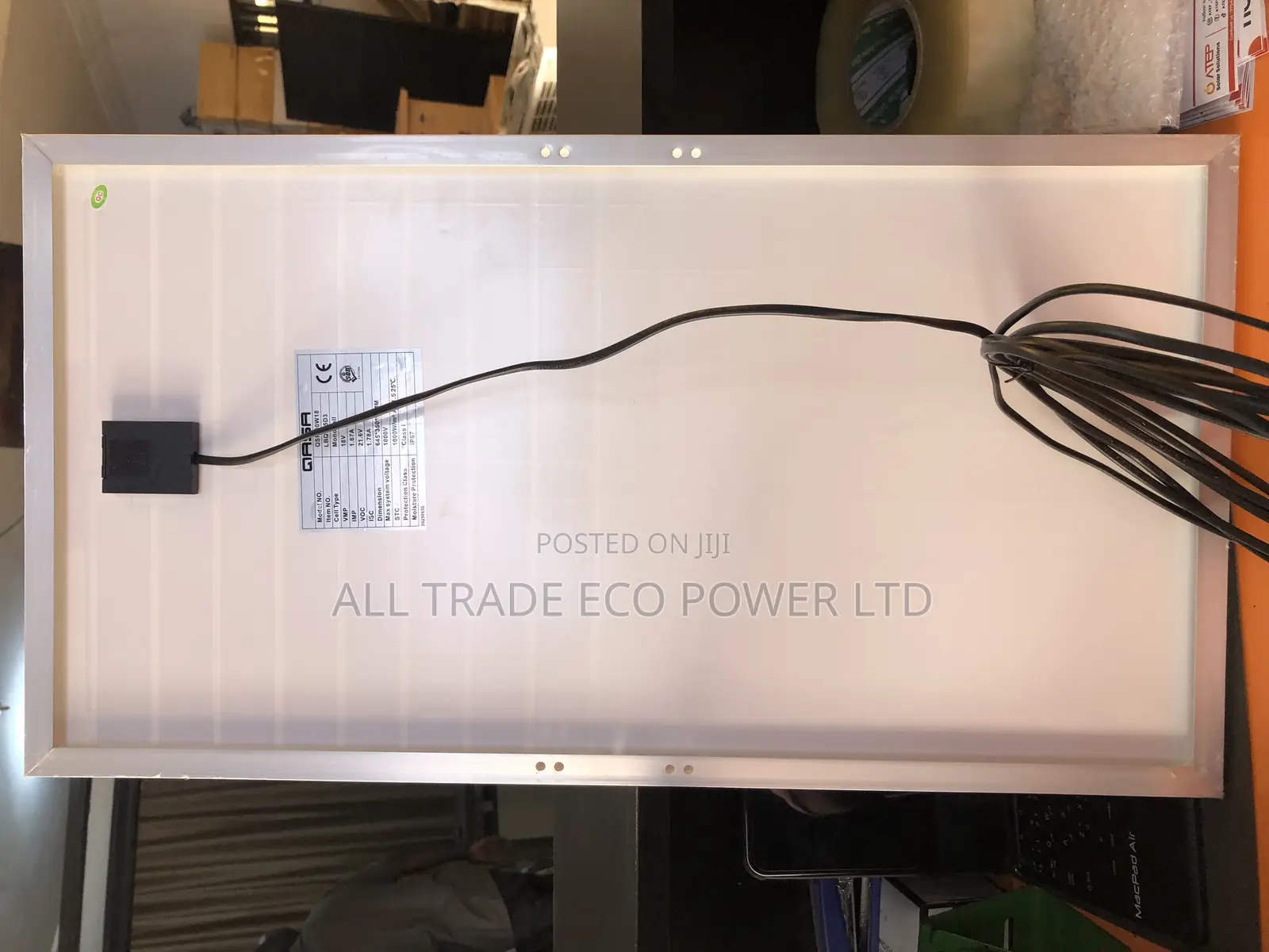 30 Watts 18v Mono Crystalline Solar Panel for Rechargeable Fans