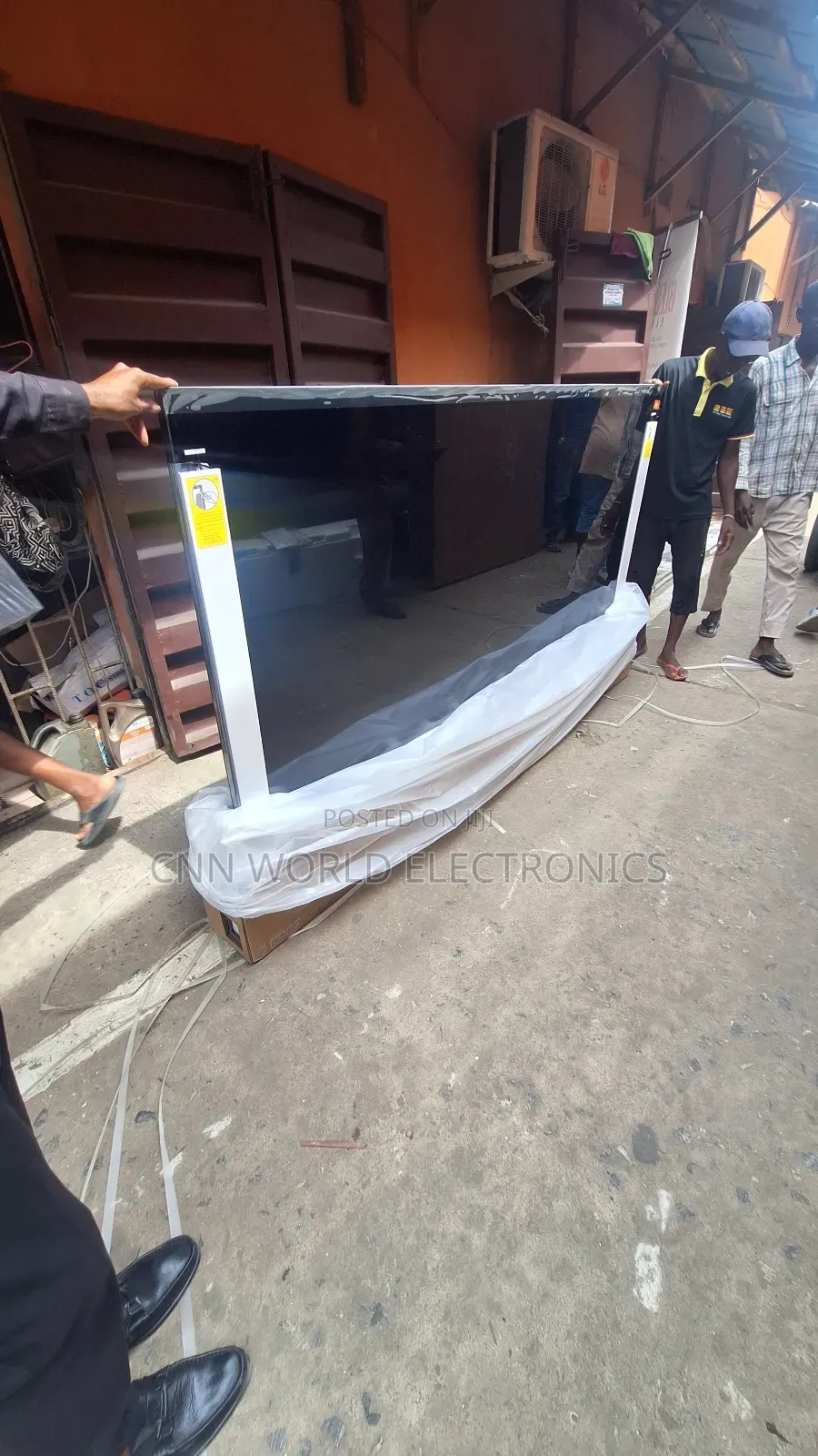 New TCL 98"Inche Qled Google Tv (98p8k) Netflix Youtube Bluetooth