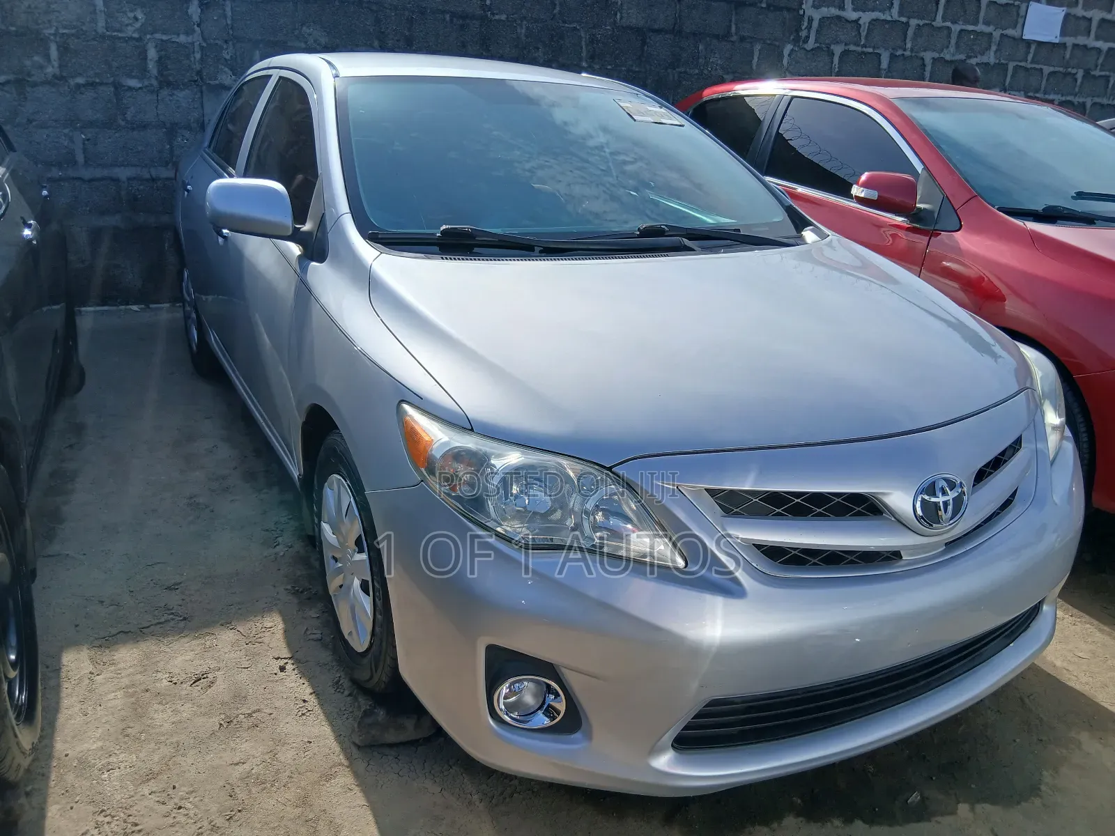 Toyota Corolla LE 4dr Sedan (1.8L 4cyl 4A) 2012 Silver