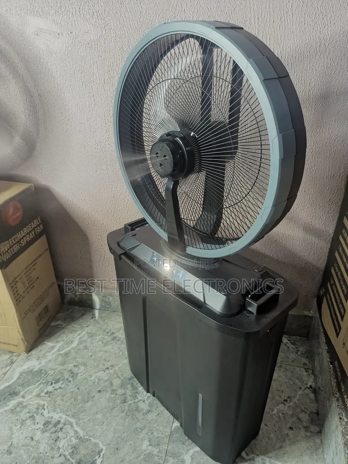 Andrakk 17" Rechargeable Mist Cooling Fan
