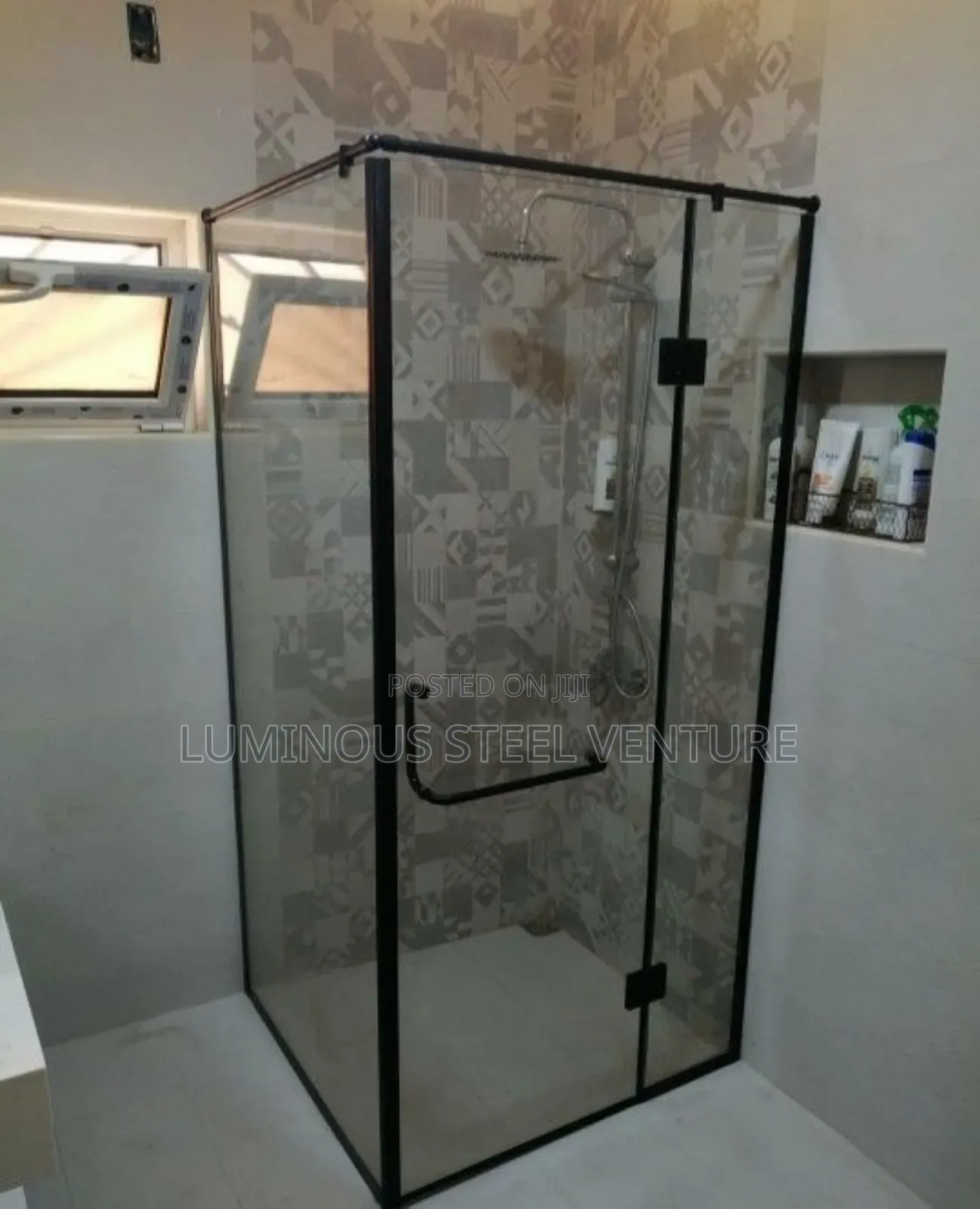 Modernity Redefined: Frameless Glass Shower Cubicle 