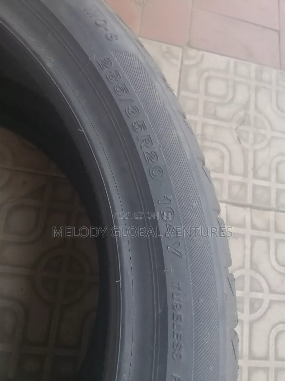 285/35r20 Bridgestone Tyres