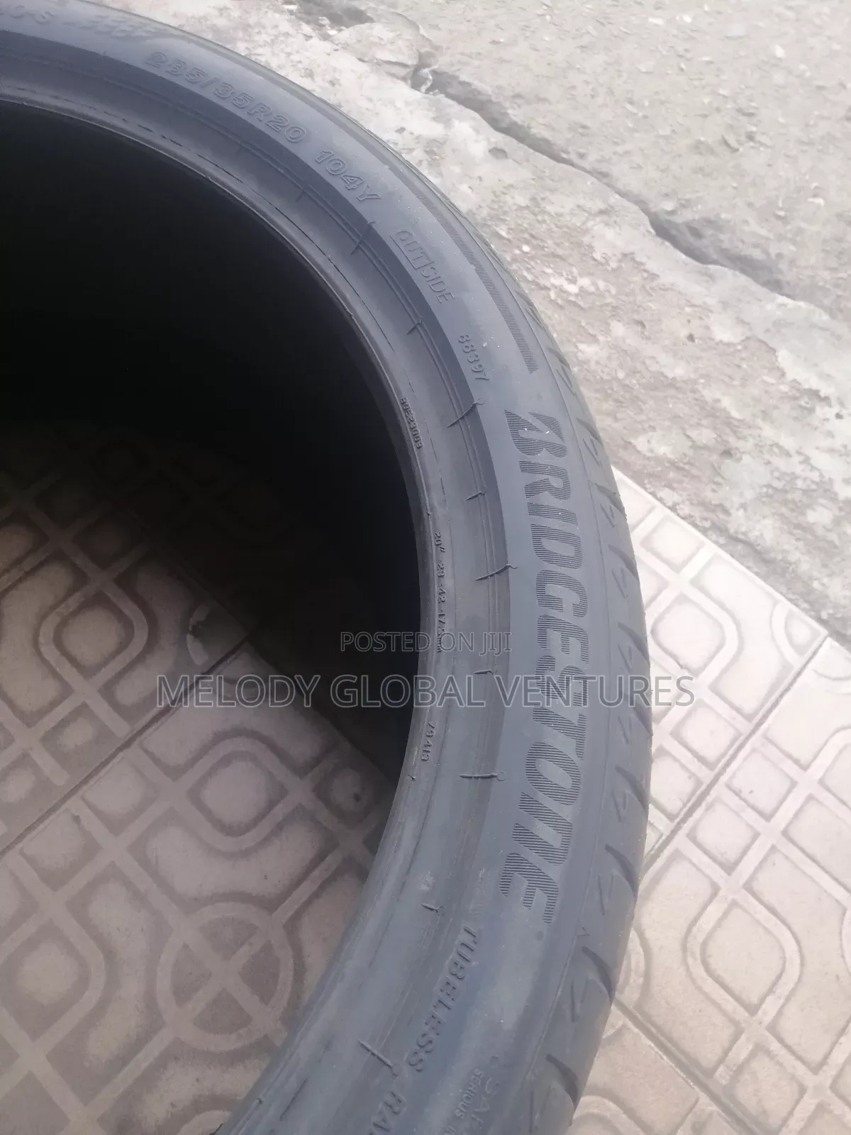 285/35r20 Bridgestone Tyres