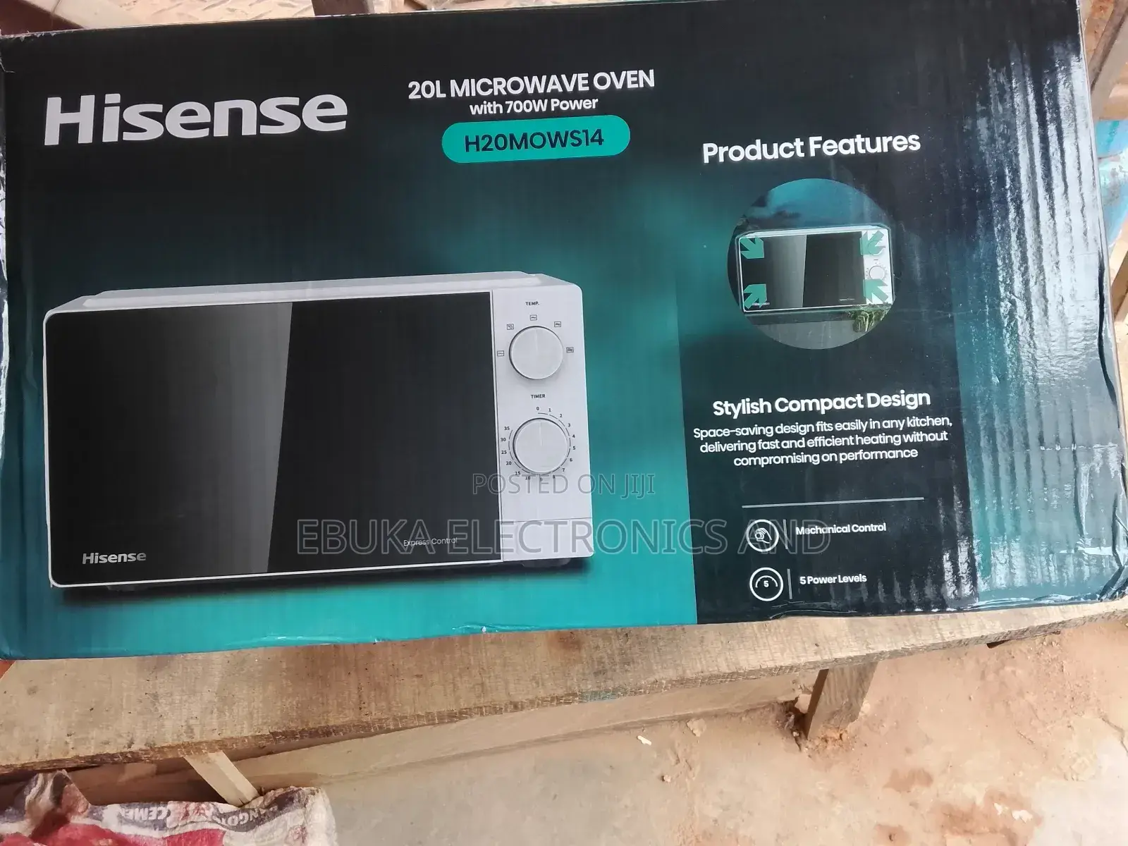 20 Litres Microwave Oven With 700 Watt Power