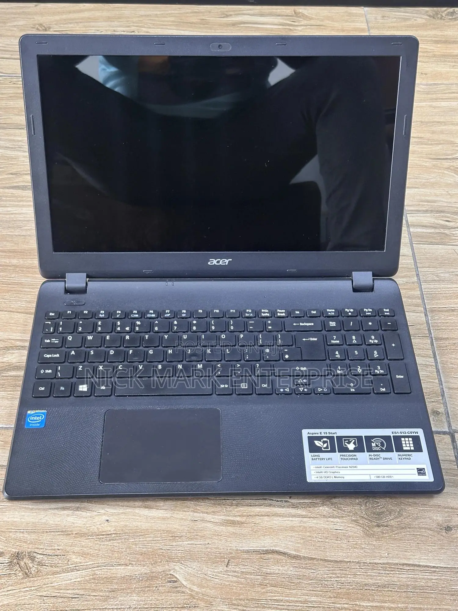 Laptop Acer Aspire ES1-512 4GB Intel Pentium HDD 500GB