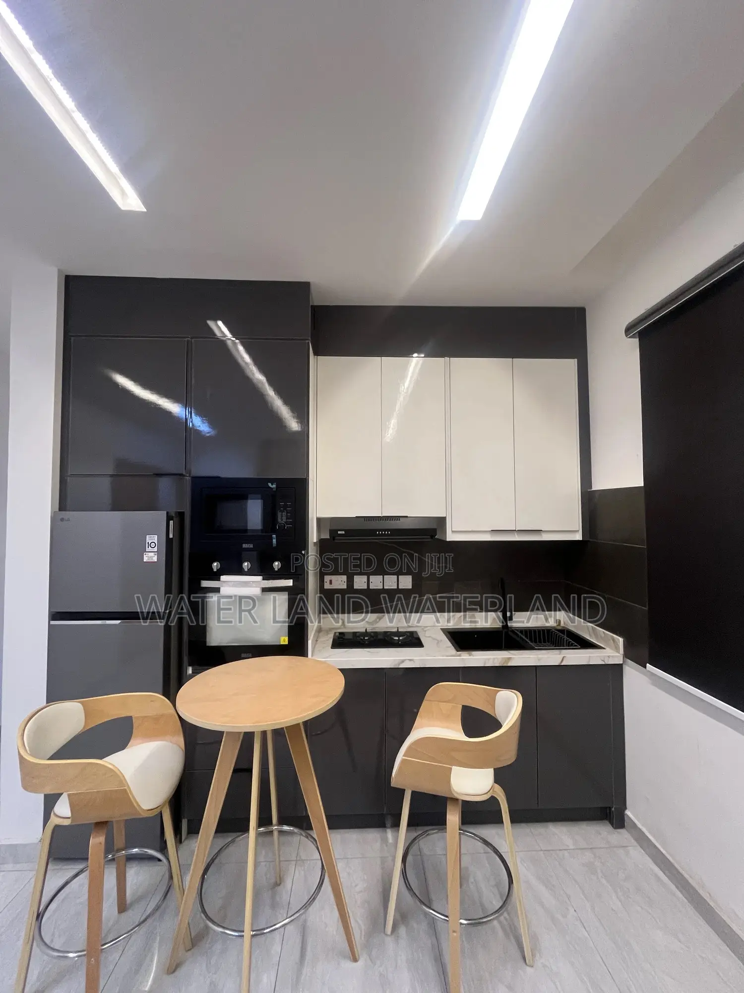 Furnished 2bdrm Apartment in Cosela Road, Ikate for sale