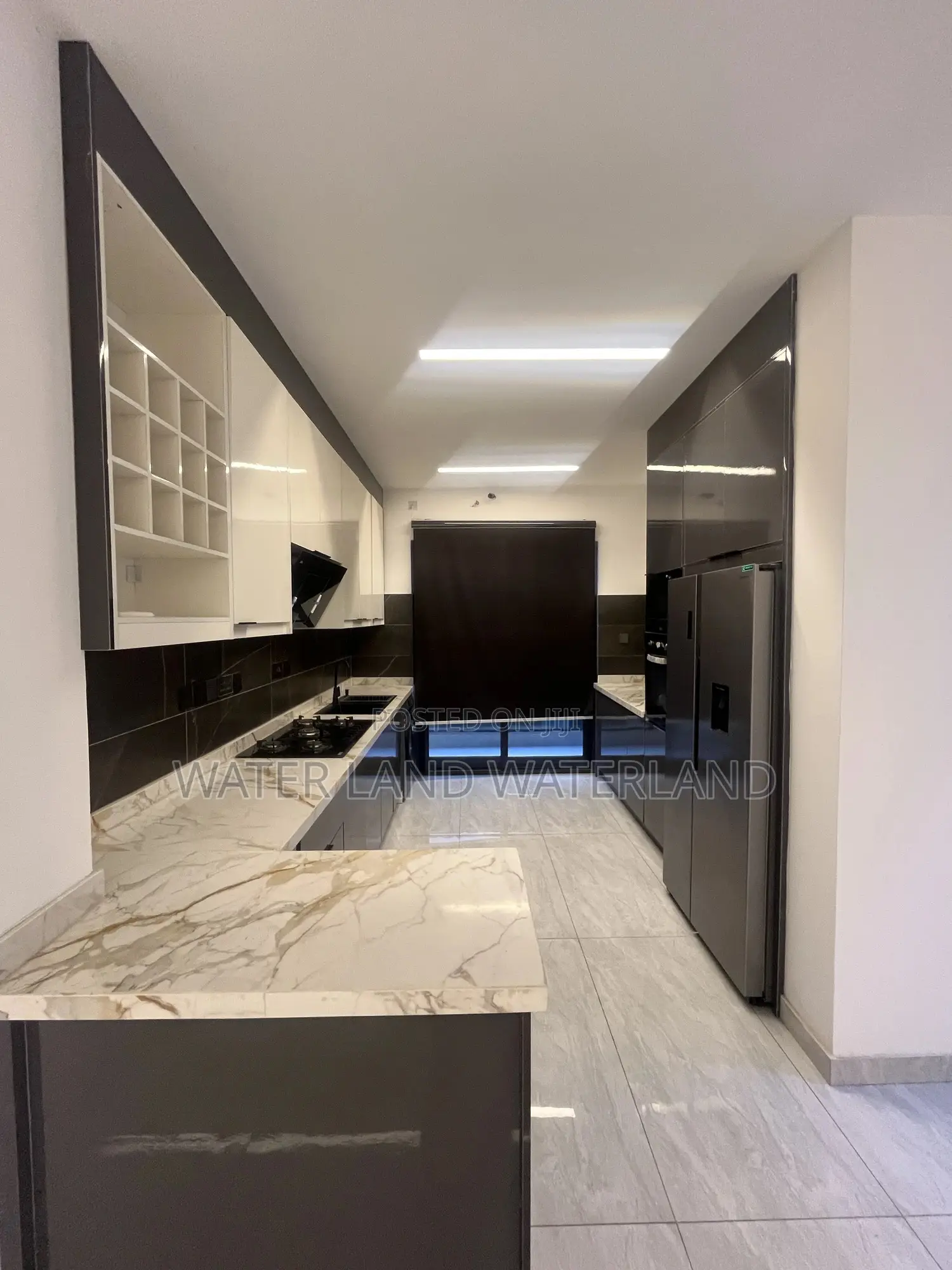 3bdrm Apartment in Ikate for sale