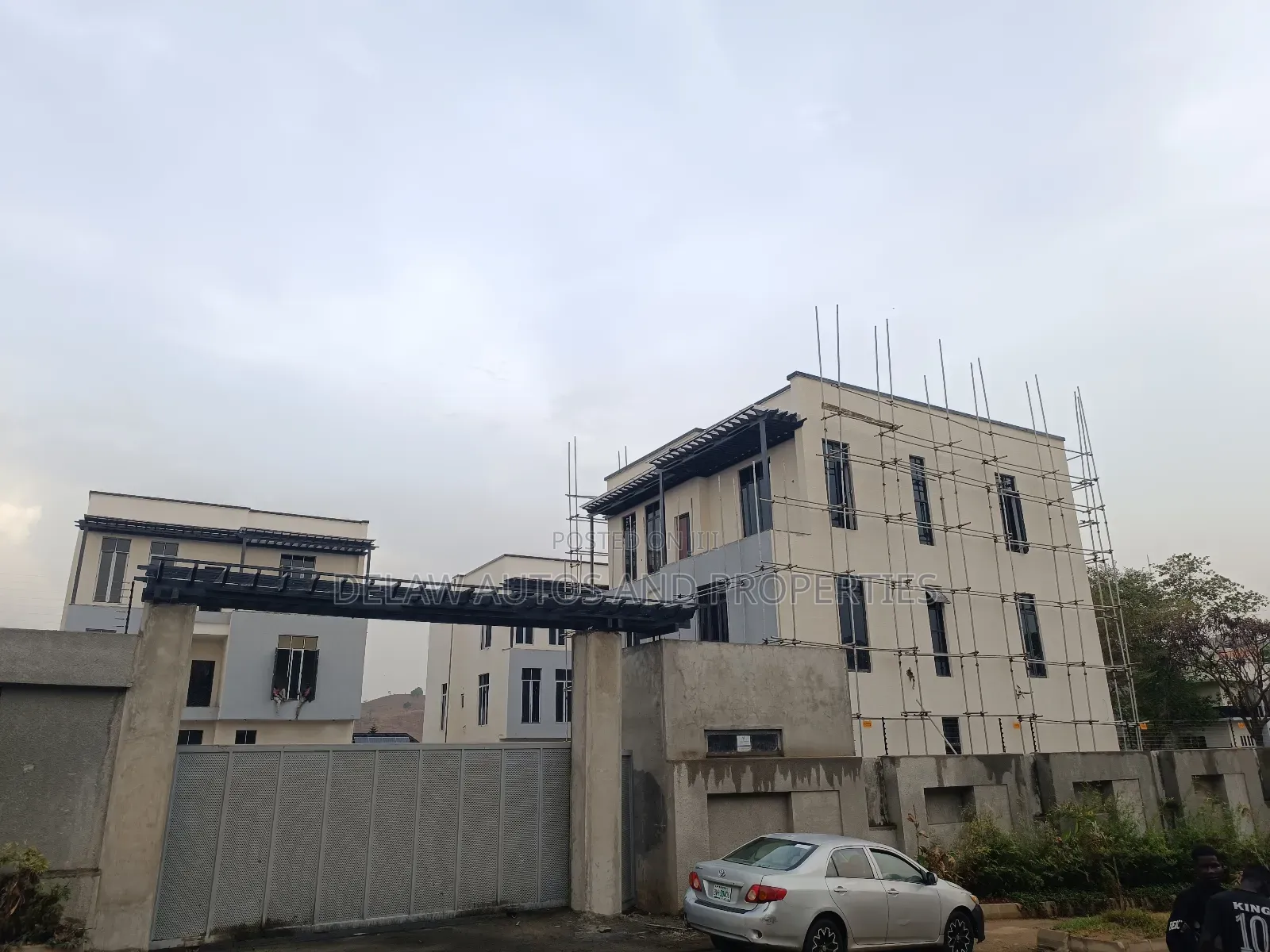 6bdrm Mansion in Asokoro for sale