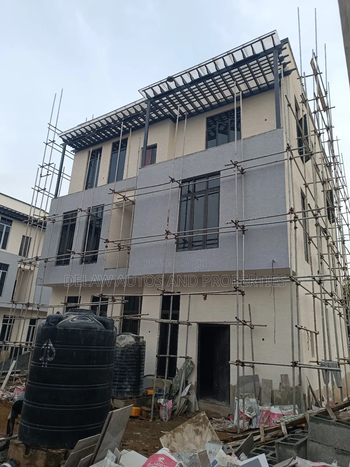 6bdrm Mansion in Asokoro for sale
