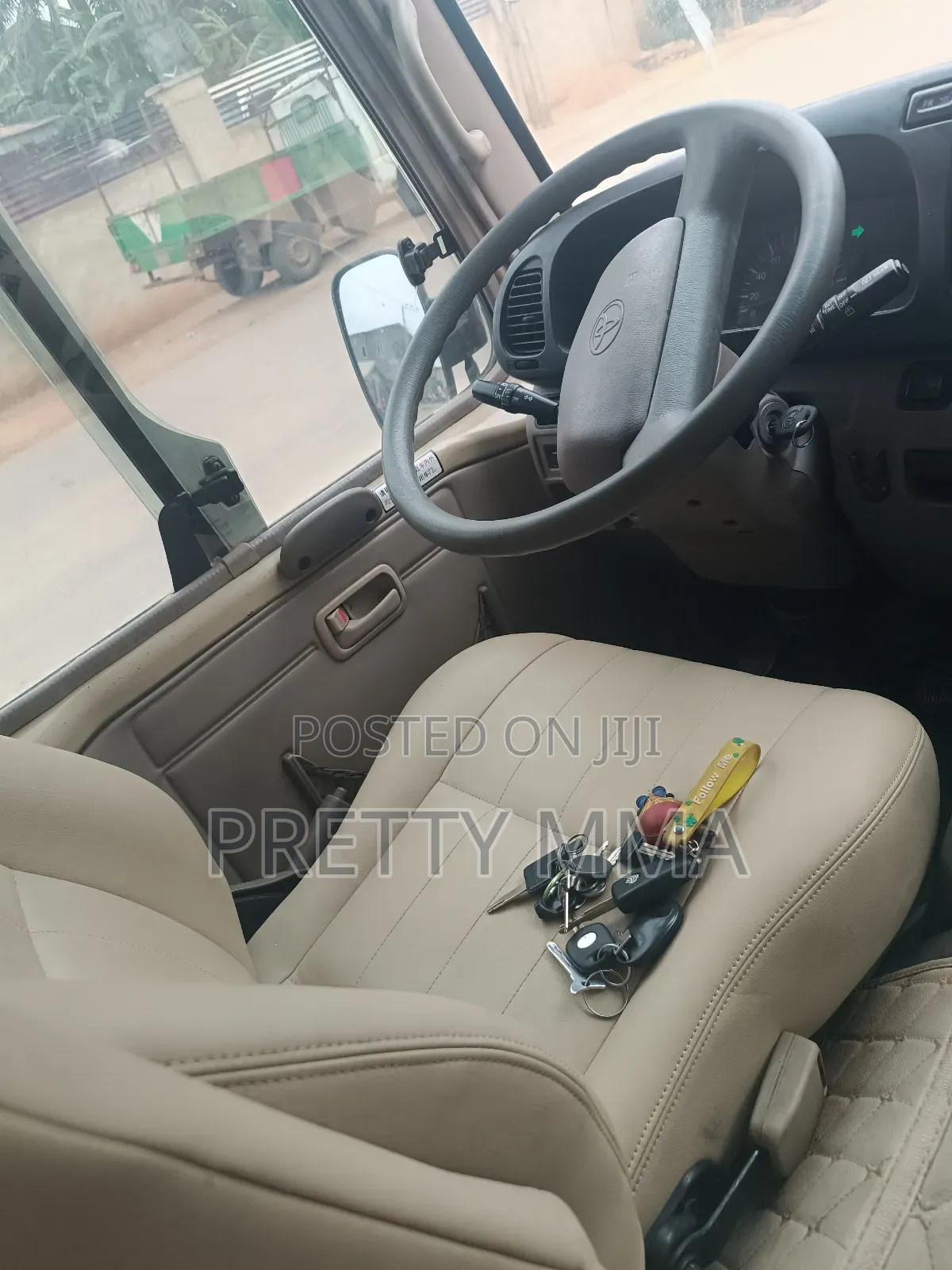 Toyota Coaster 2016 Gold