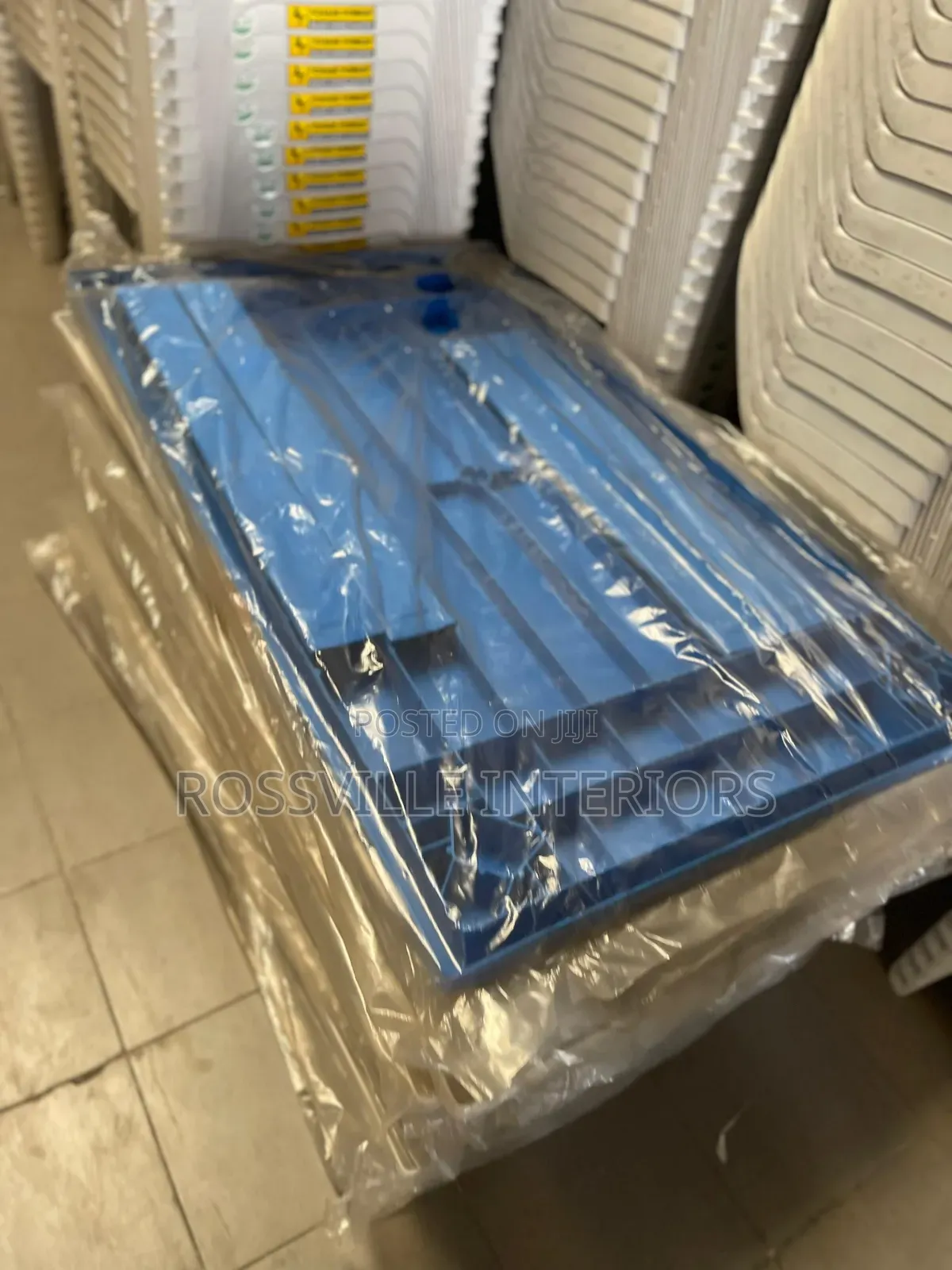 Affordable 4ft Plastic Table – Durable, Strong Easy to Clean