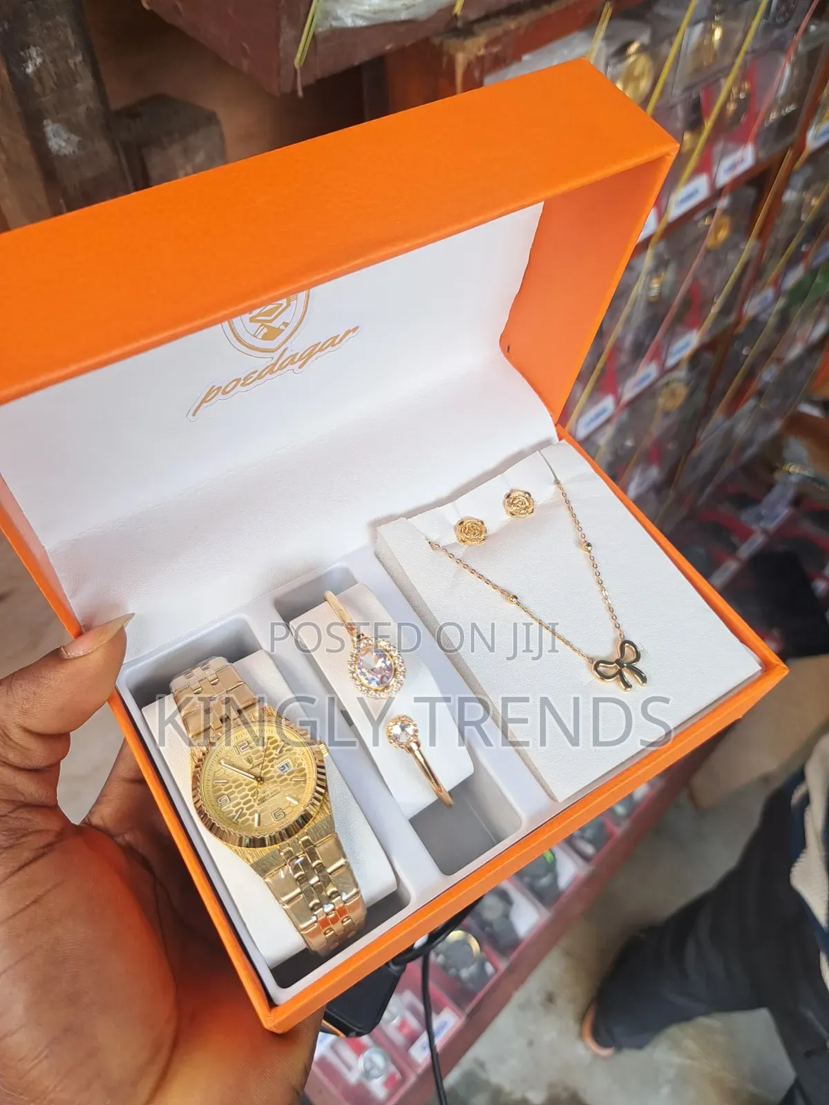 Poedagar Quality Female Set Wristwatch