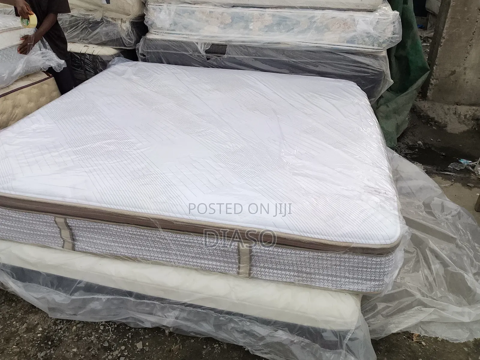 Order for Your Affordable Canadian Mattresses Get 1 Pillow