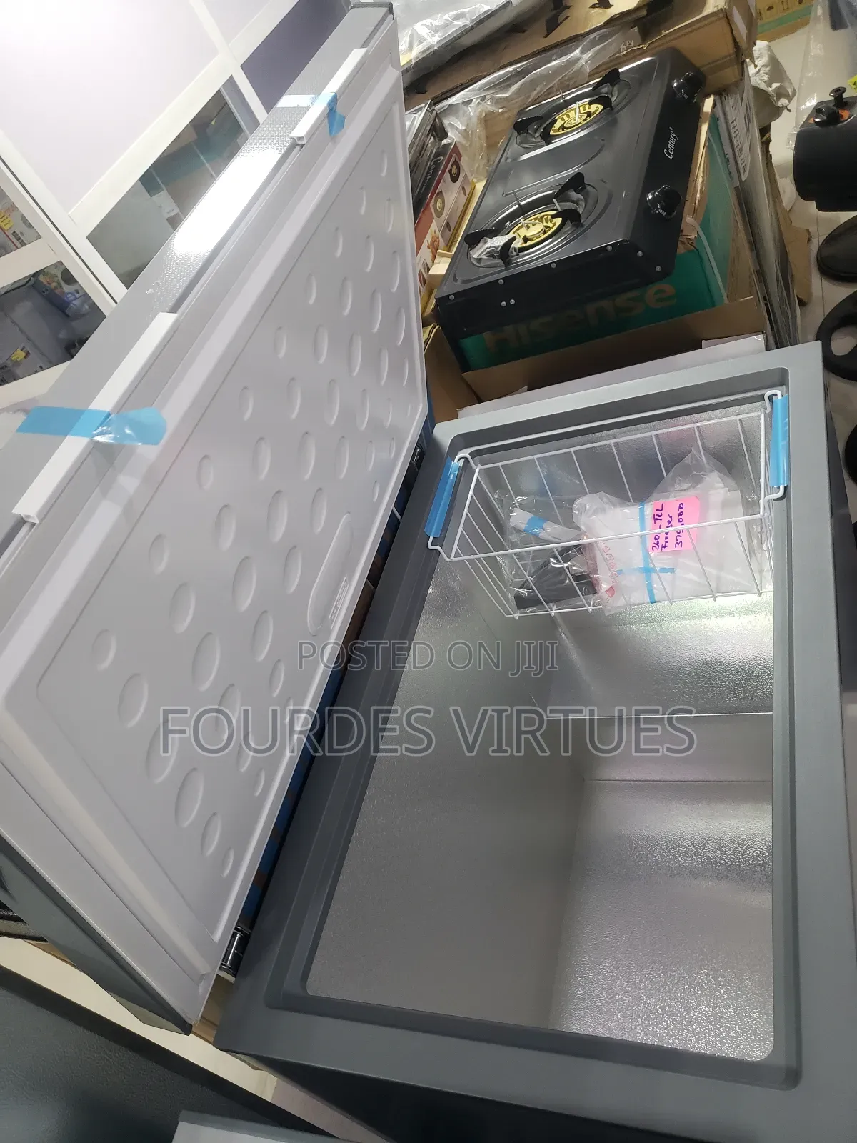 260ll Chest Freezer